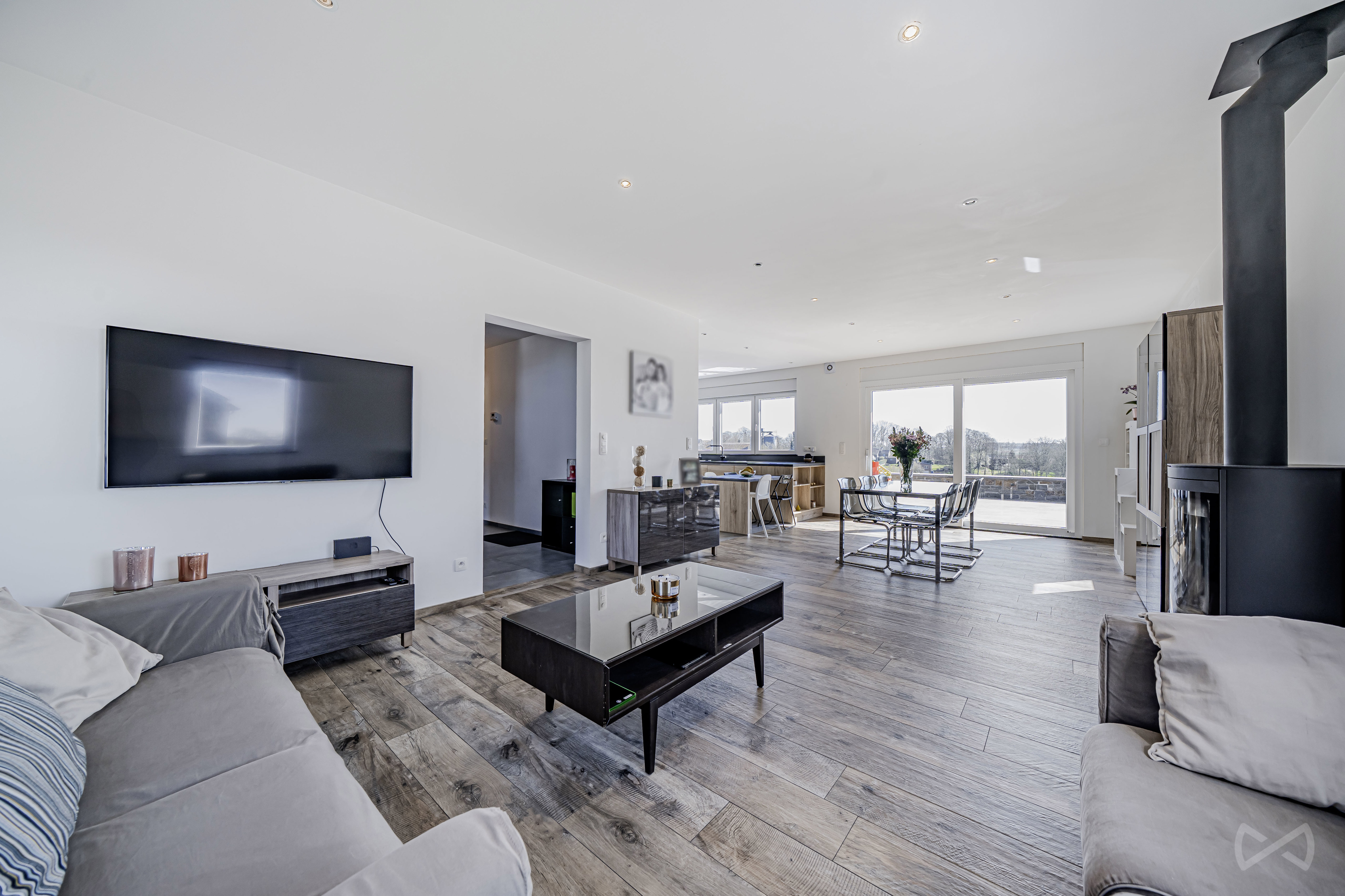 Photo 3 sur 3 pour Maison de quatre chambres à Ouffet