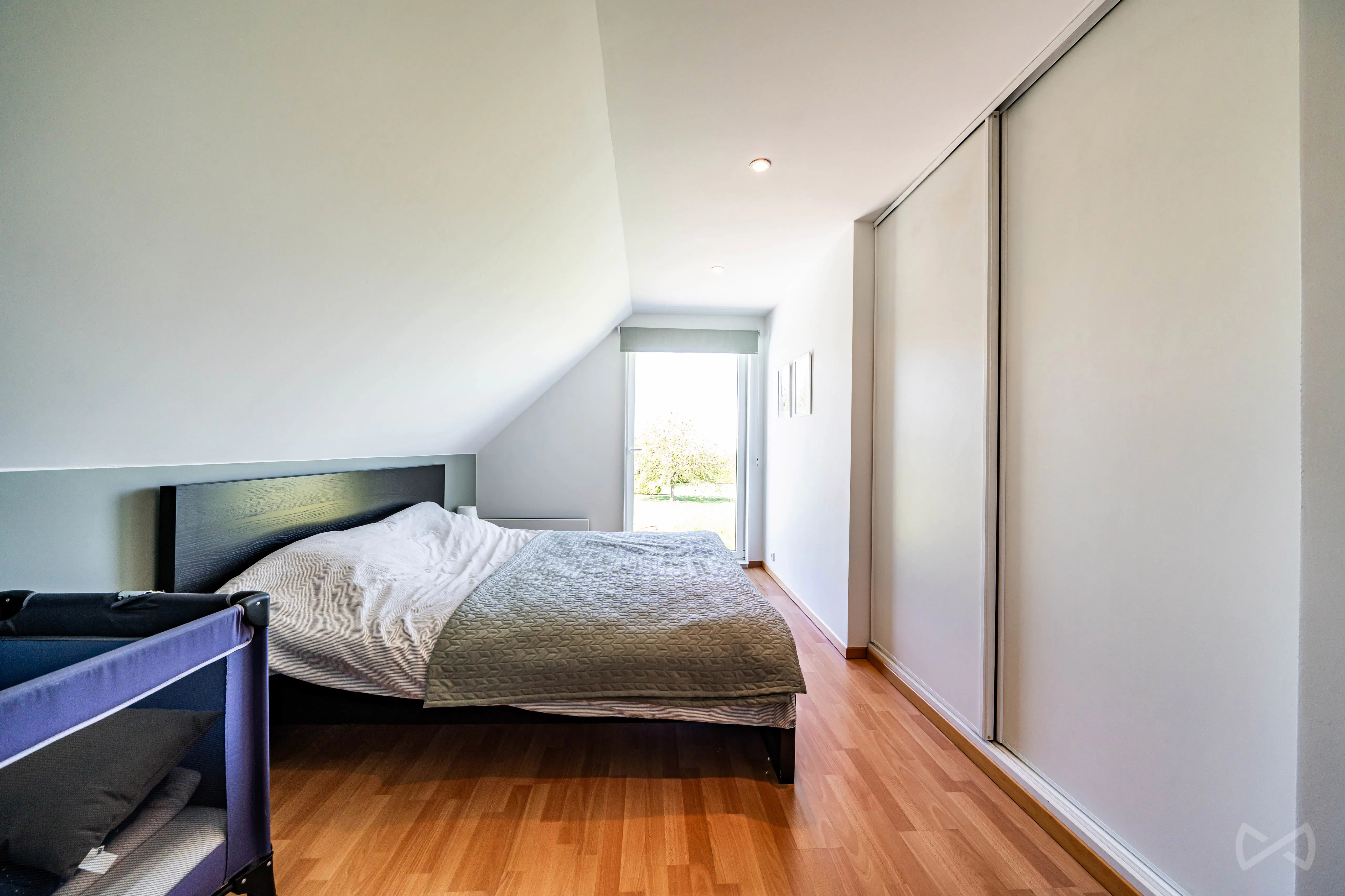 Photo 4 sur 4 pour Bien exceptionnel de cinq chambres à Spy