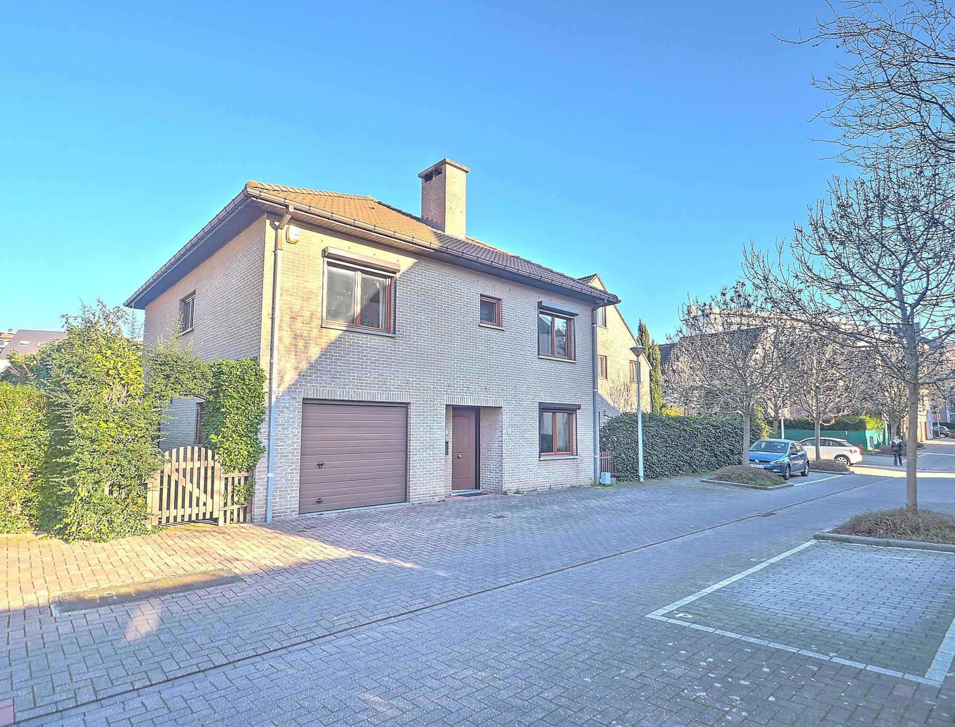 Picture 1 of 5 for House with four bedrooms in Evere