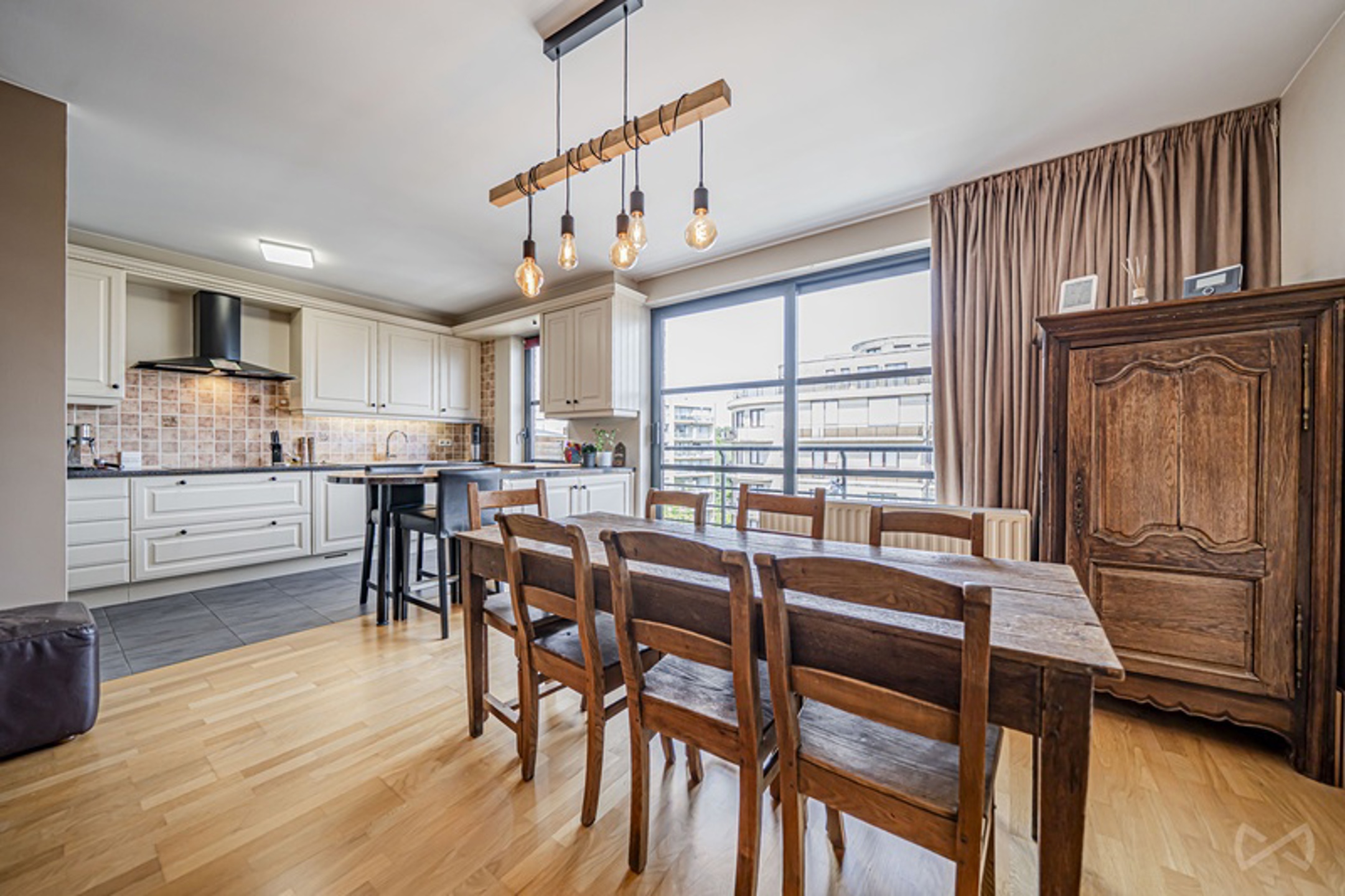Picture 3 of 4 for Penthouse with four bedrooms in Koekelberg