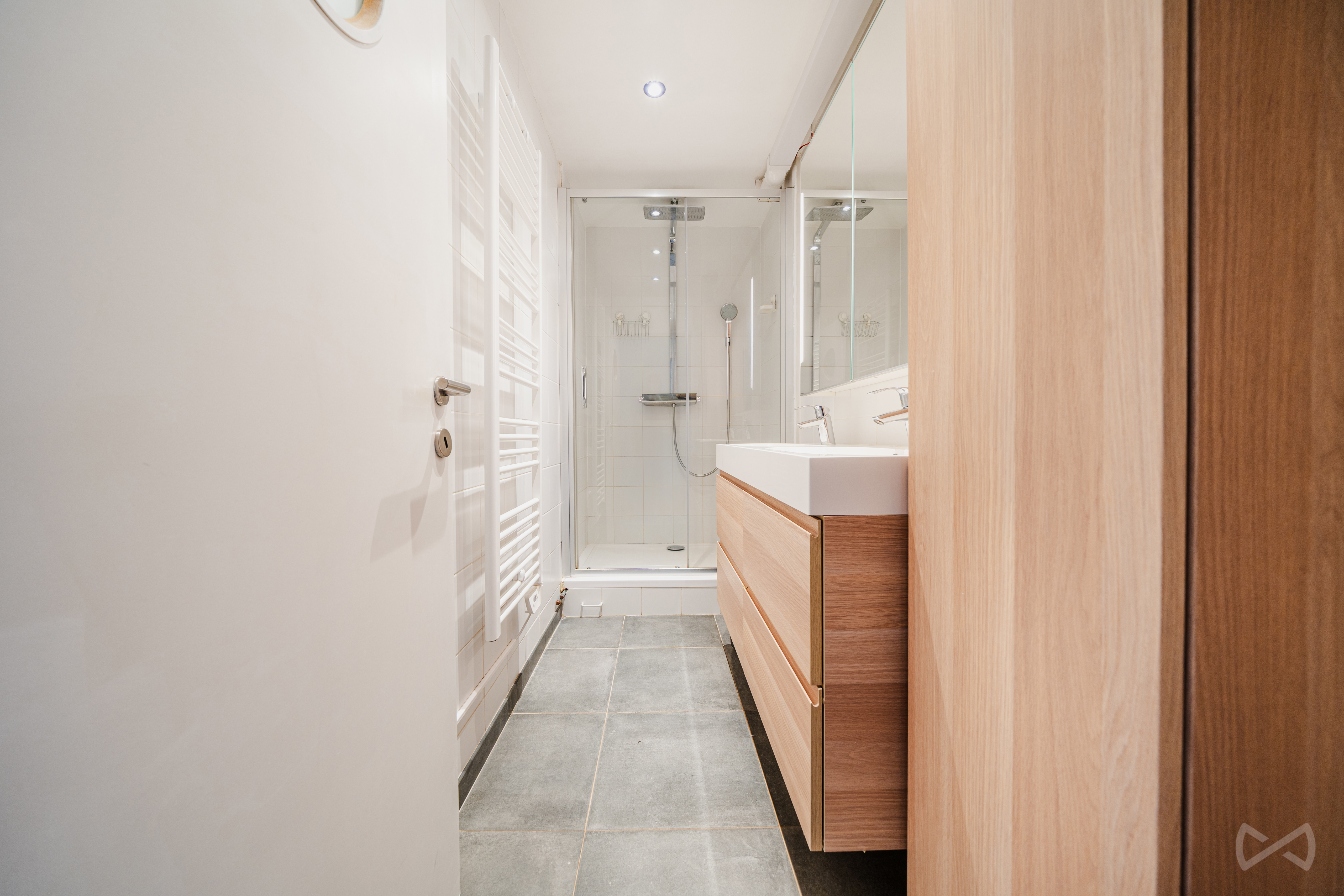 Photo 1 sur 4 pour Maison de quatre chambres à Jette