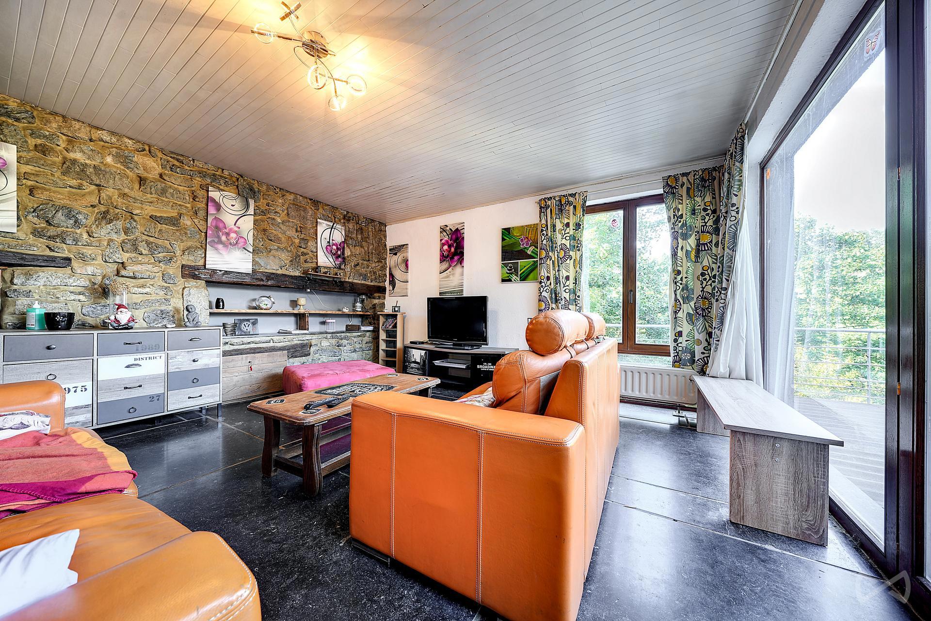 Picture 1 of 4 for House with three bedrooms in Mazée