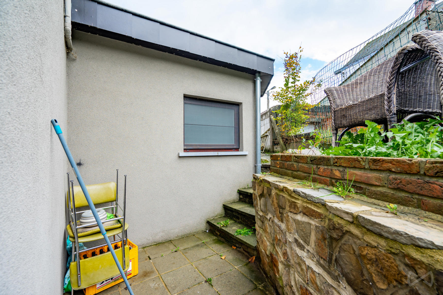 Photo 1 sur 4 pour Maison de quatre chambres à Couillet