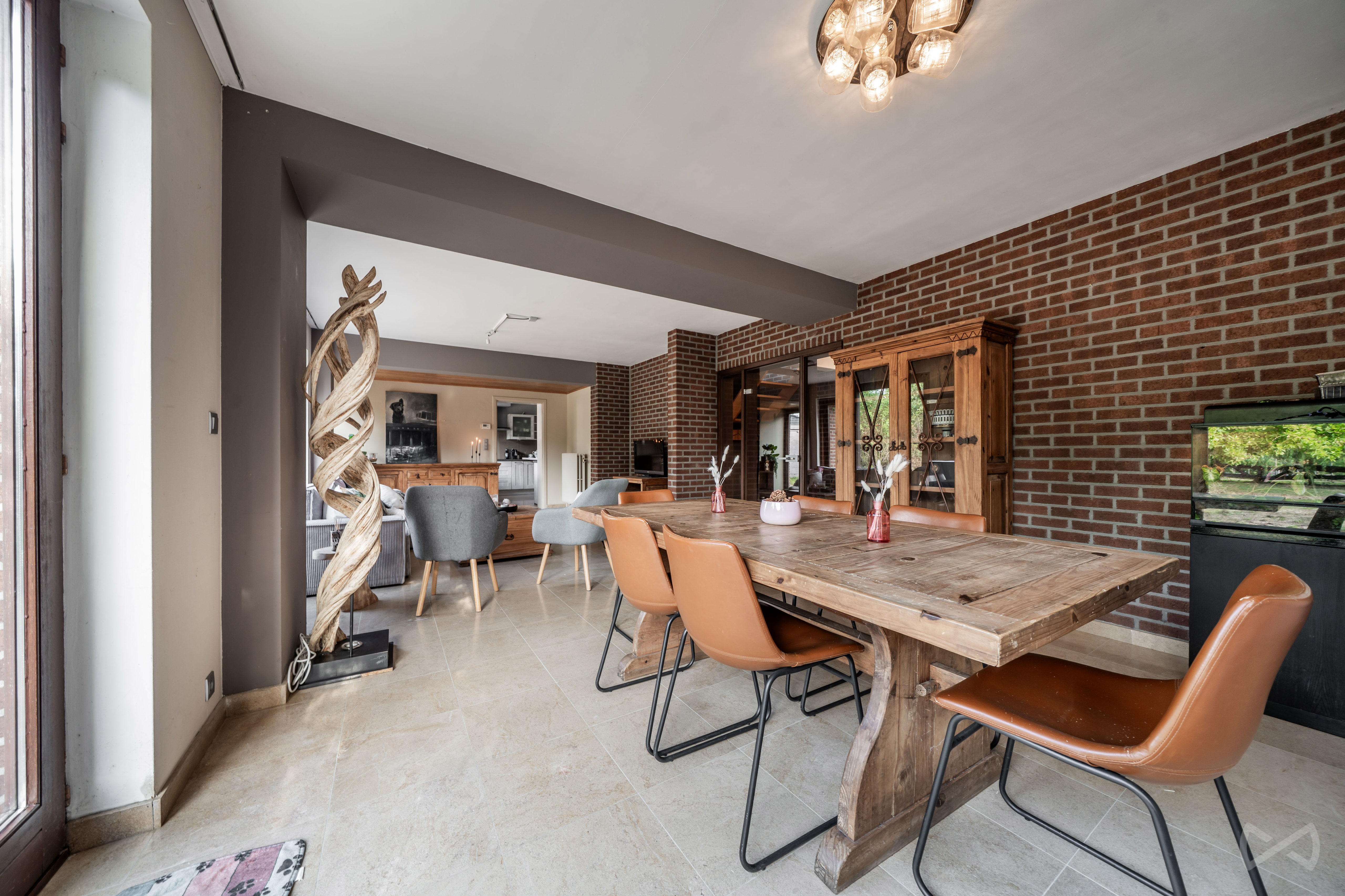 Foto 4 van 4 van Huis met vier slaapkamers in Orp-jauche