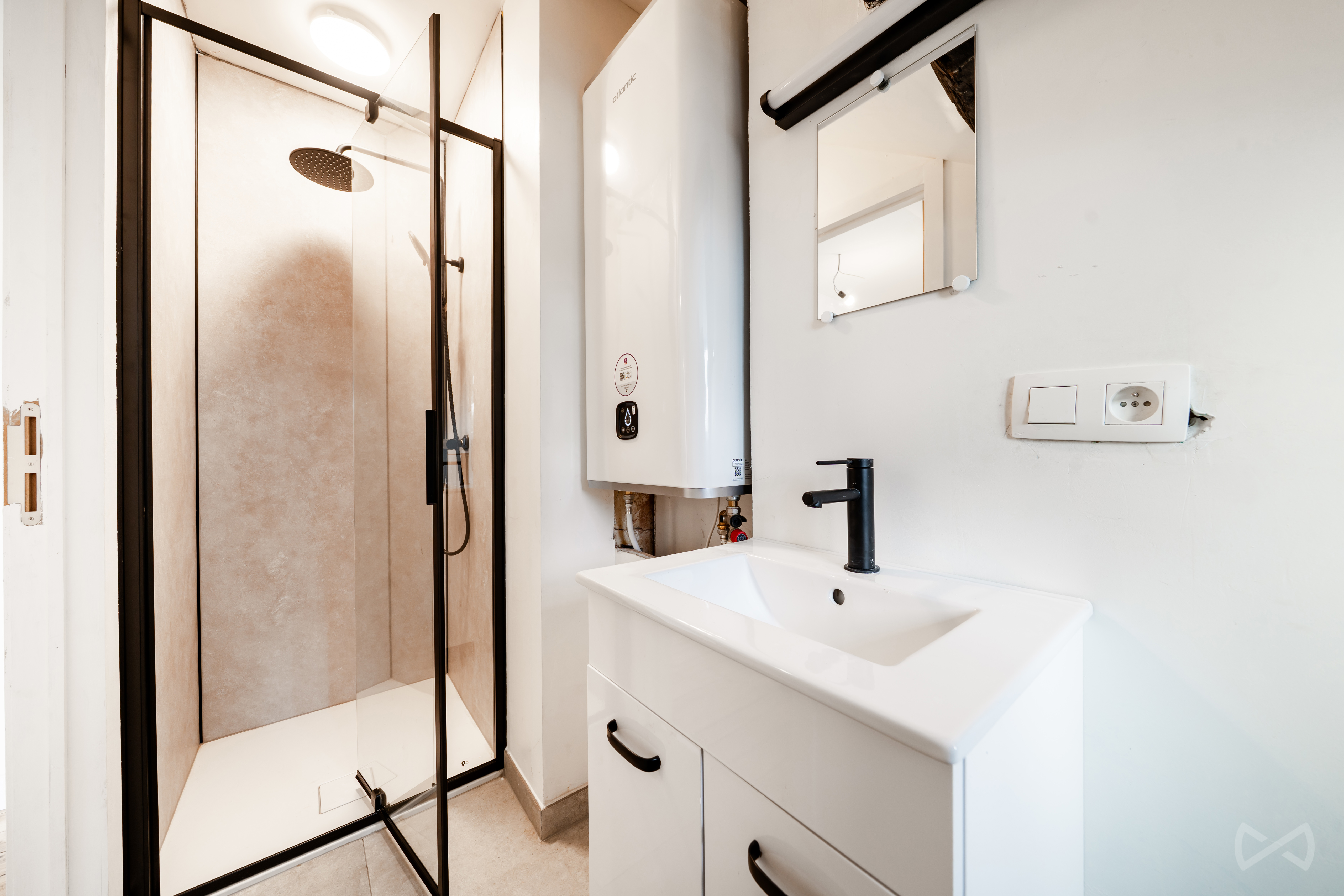 Picture 1 of 4 for Flat with one bedroom in Liège