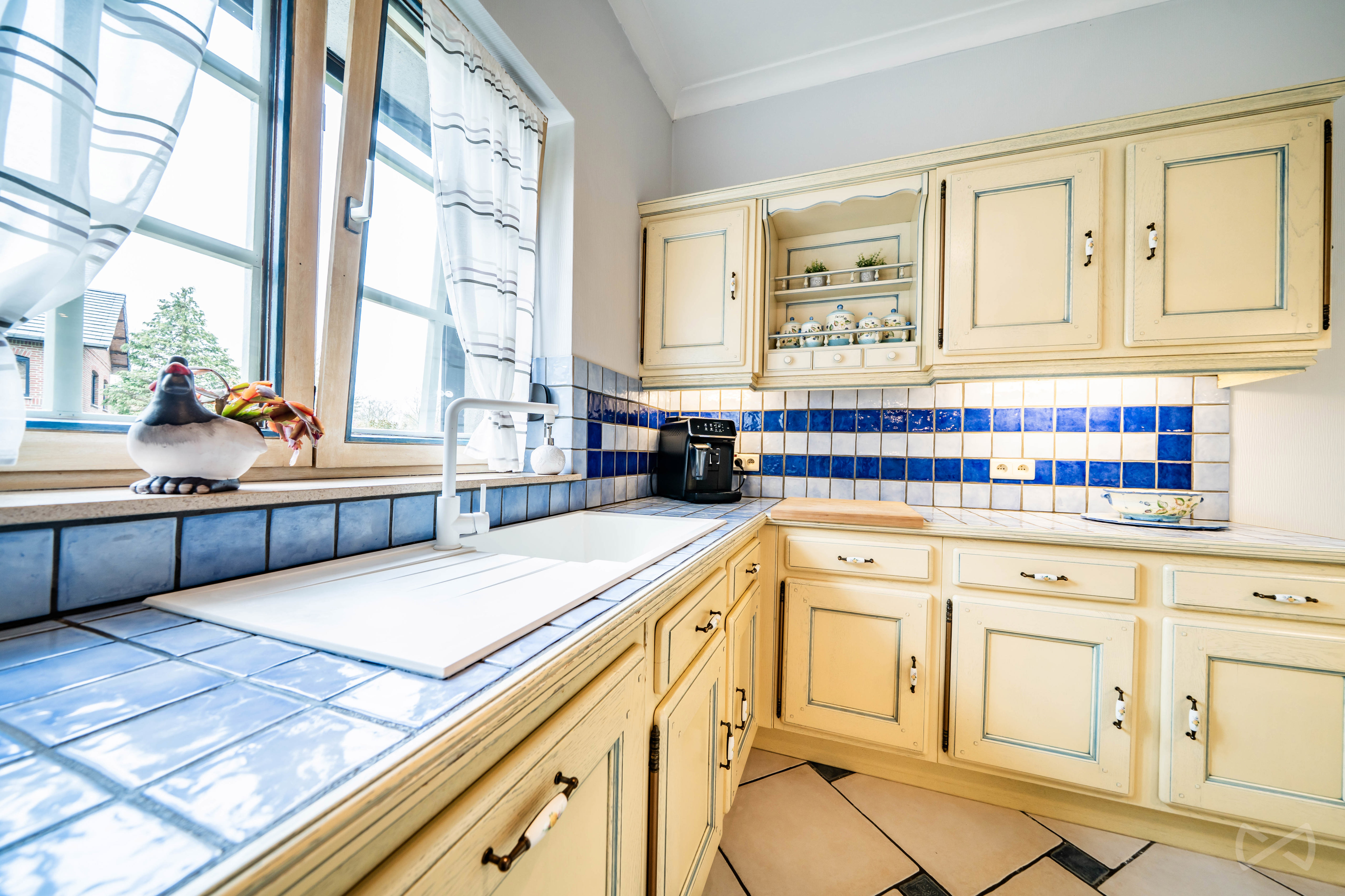 Picture 2 of 4 for Villa with four bedrooms in Marcinelle