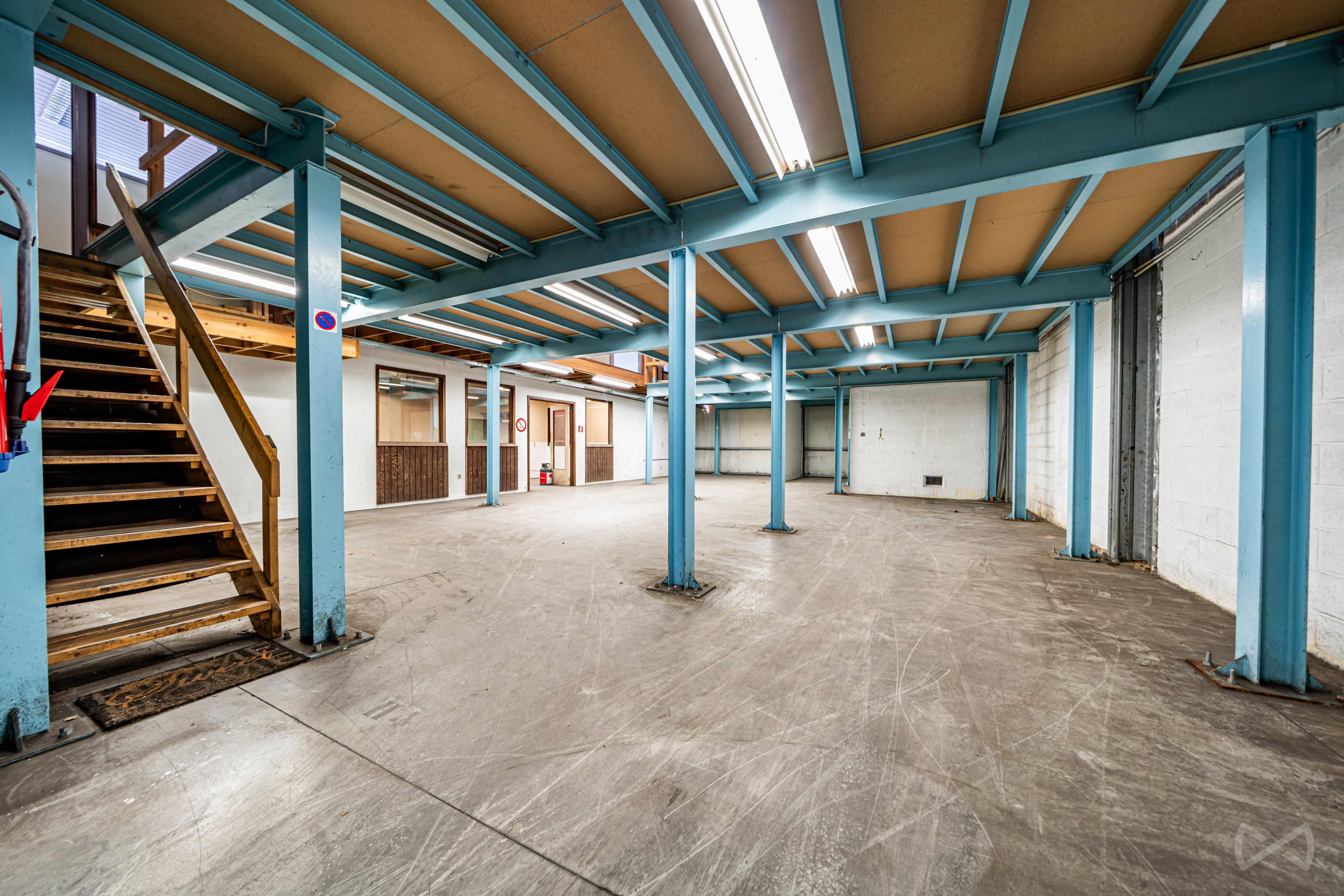 Picture 4 of 4 for Office and warehouse in Beaumont
