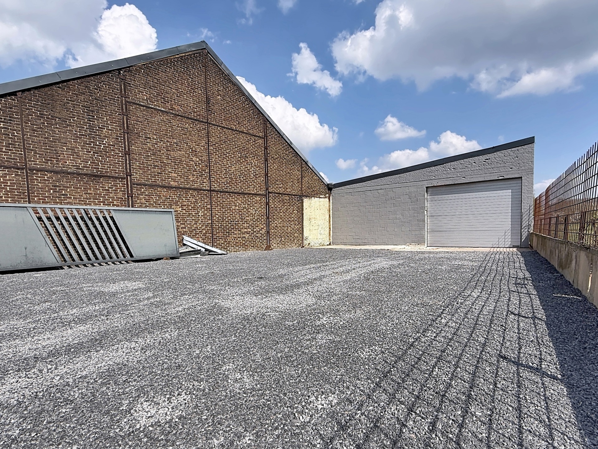 Picture 1 of 5 for Warehouse in Andenne