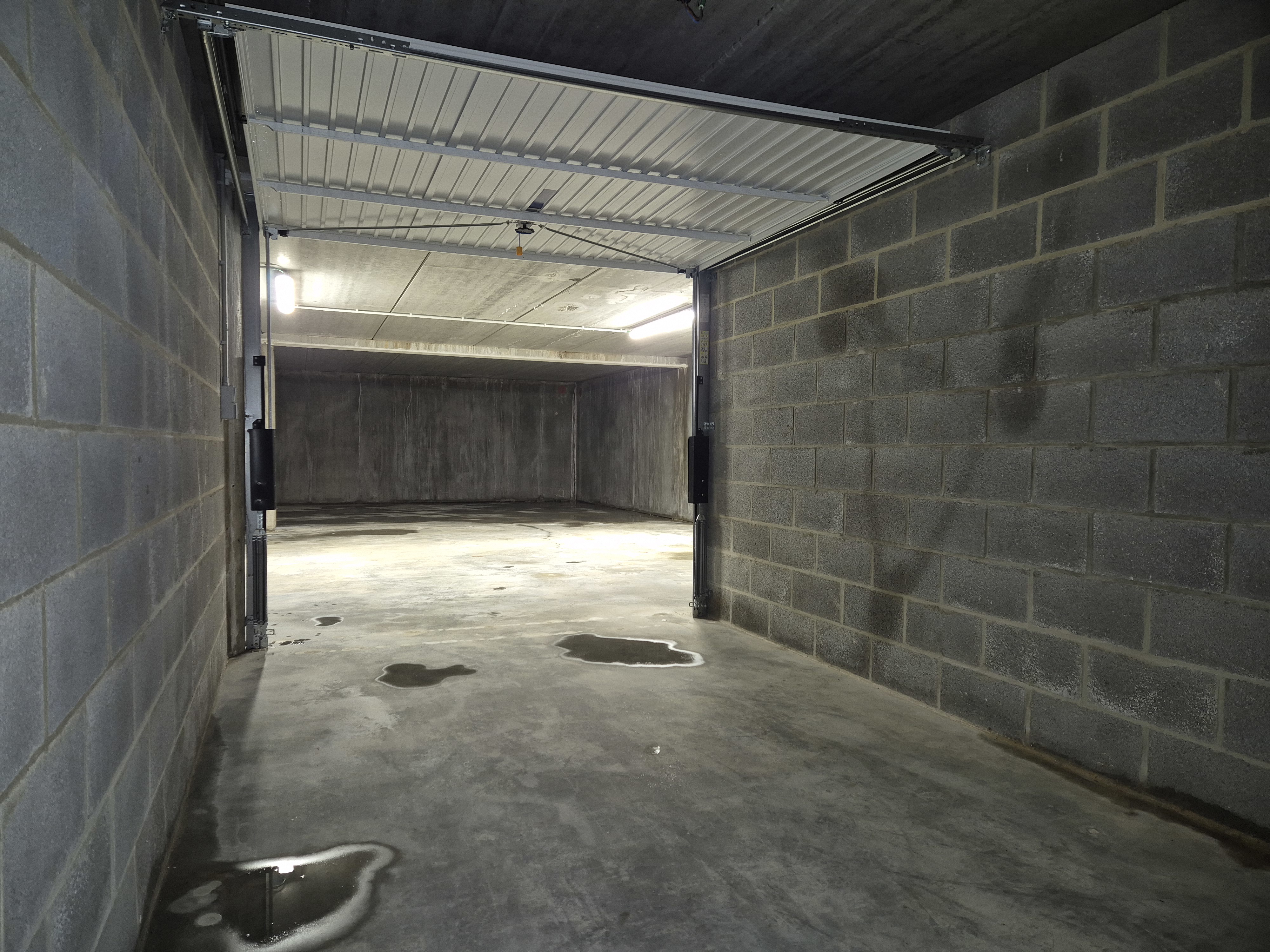 Picture 2 of 3 for Garage in Liège Angleur