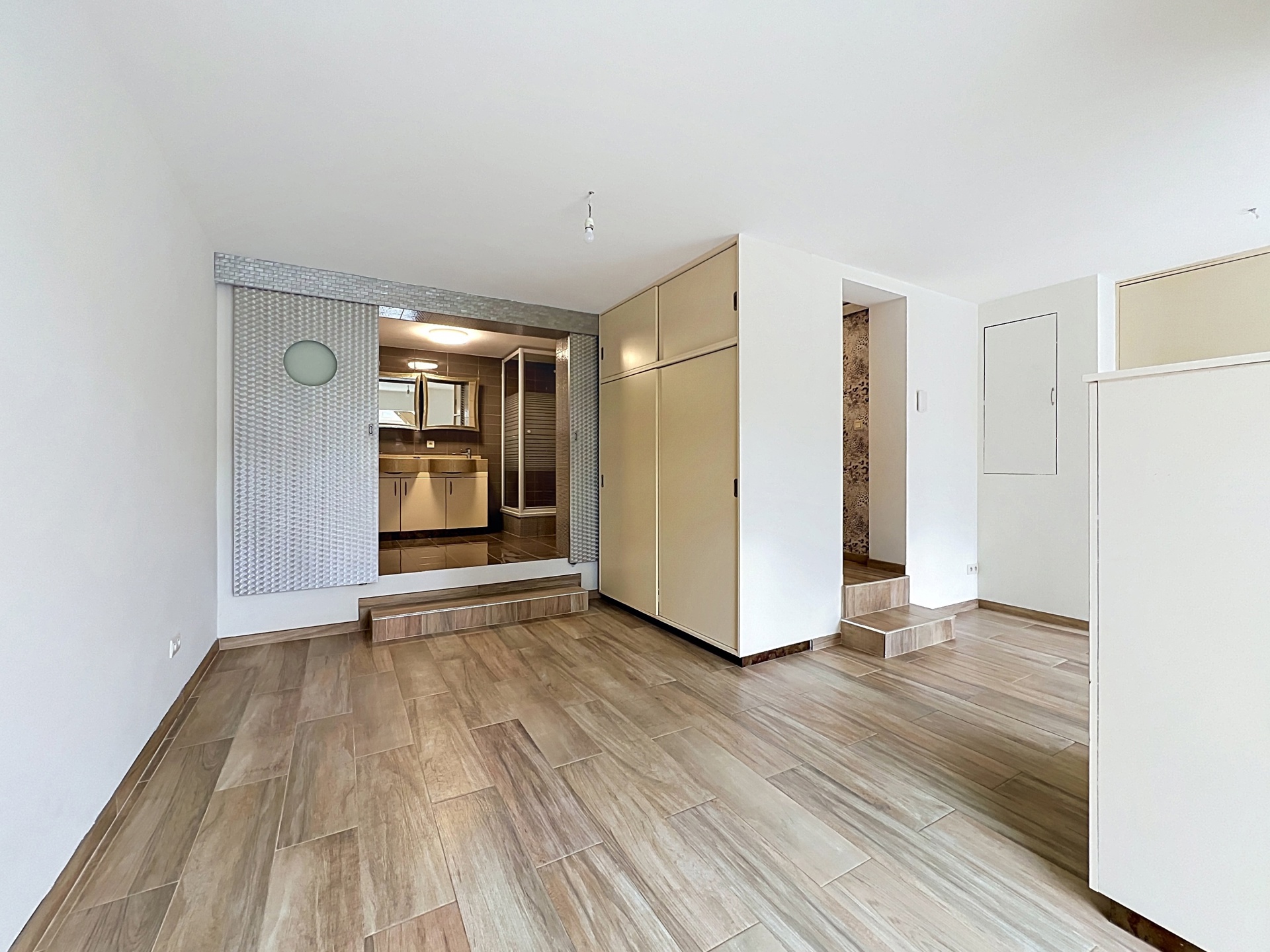 Photo 2 sur 4 pour Rez-de-chaussée d'une chambre à Ganshoren