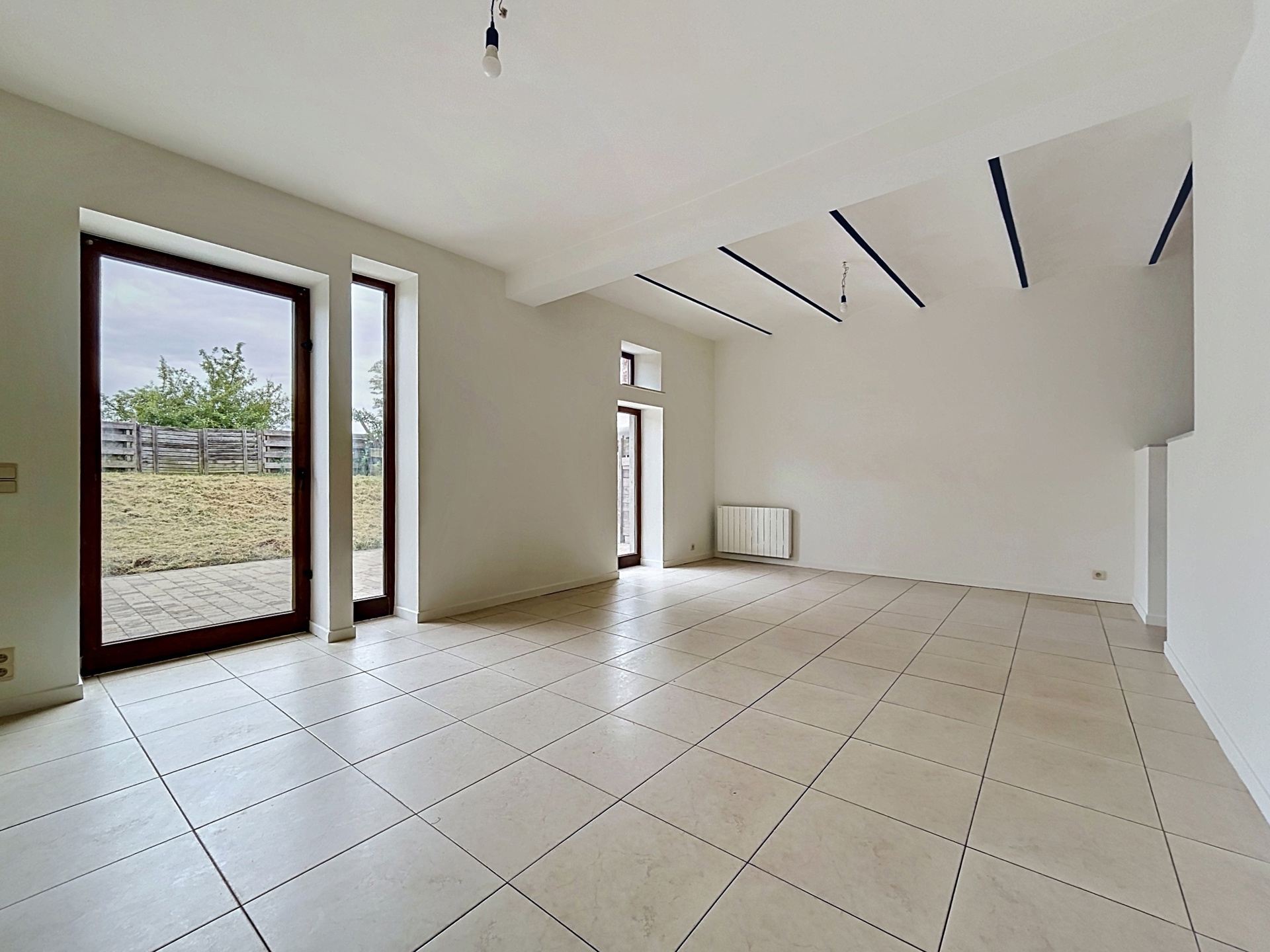 Photo 1 sur 5 pour Duplex de deux chambres à Hannut Crehen