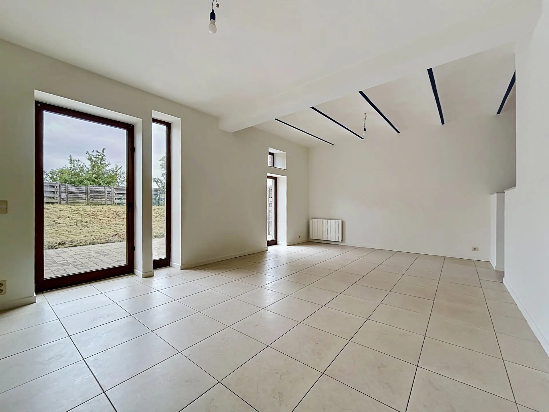 Photo 1 sur 5 pour Duplex de deux chambres à Hannut Crehen