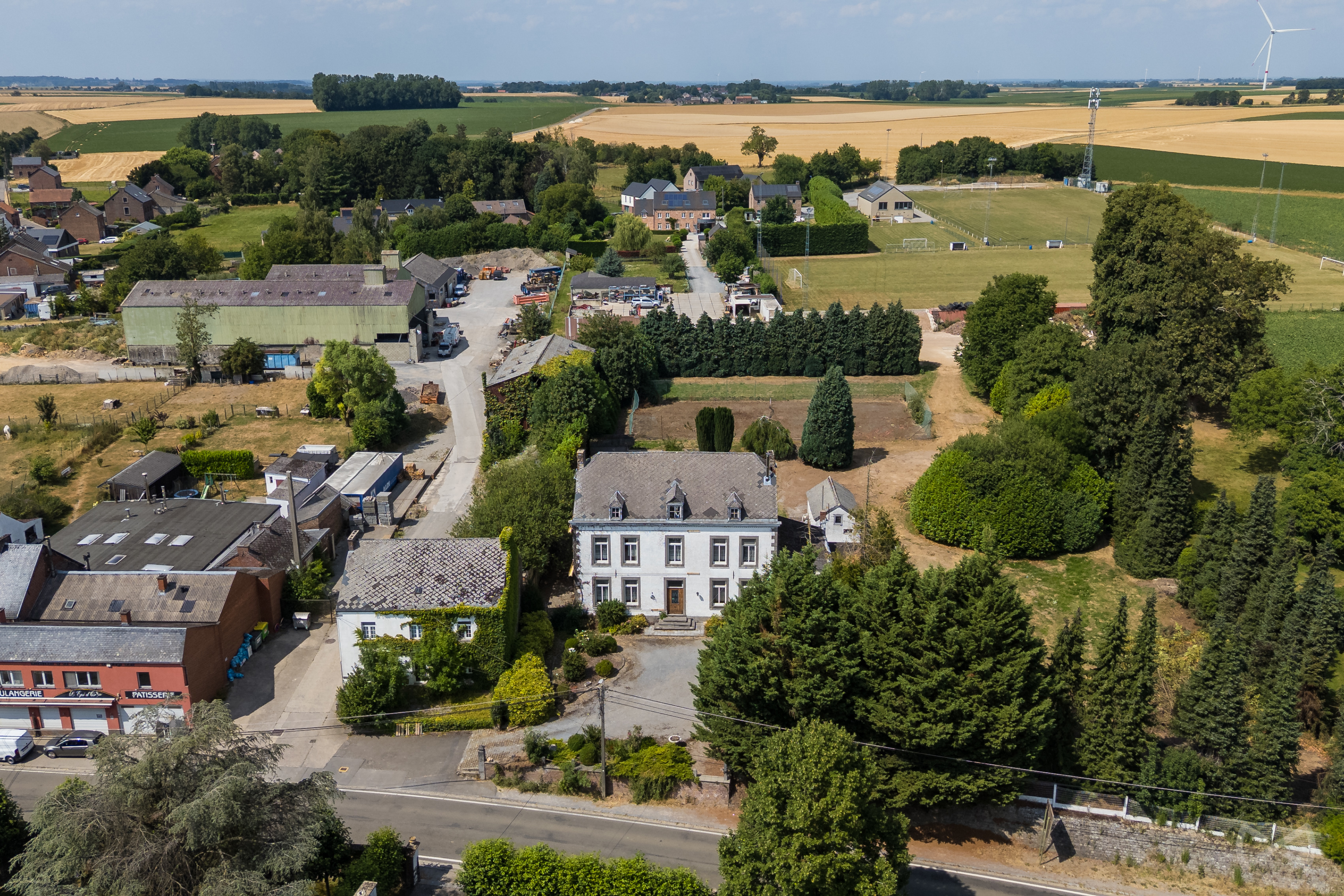 Picture 1 of 4 for Exceptional house with five bedrooms in Wasseiges