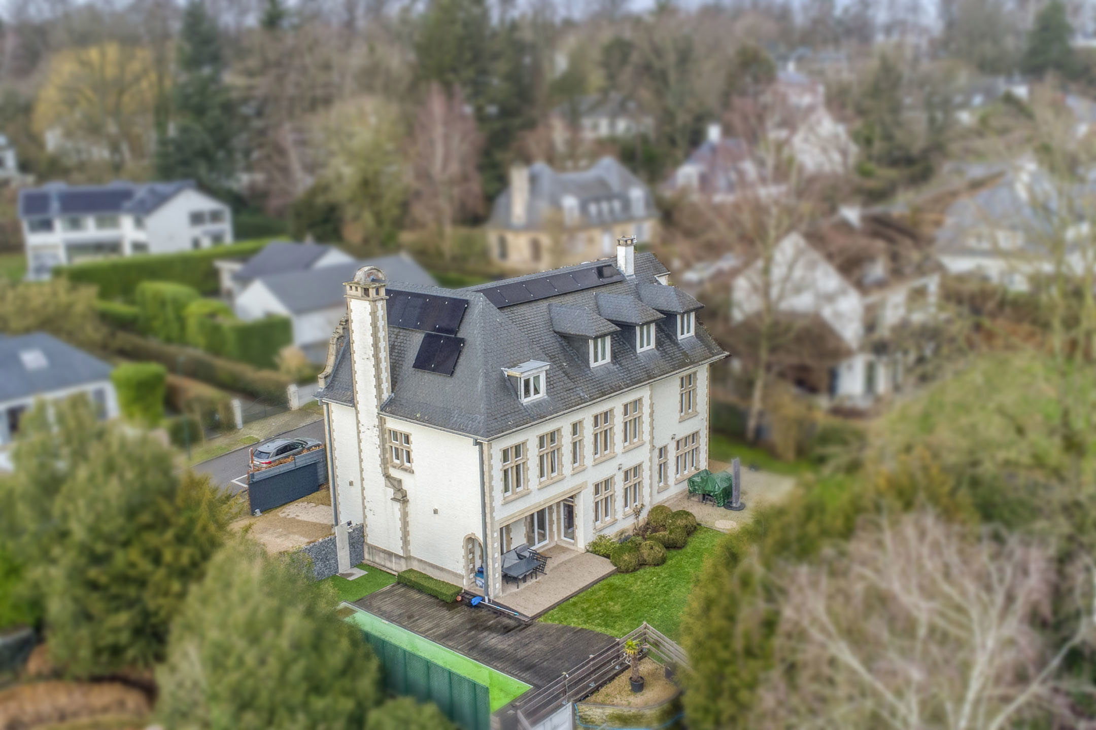 Photo 1 sur 5 pour Bien exceptionnel de neuf chambres à Ukkel