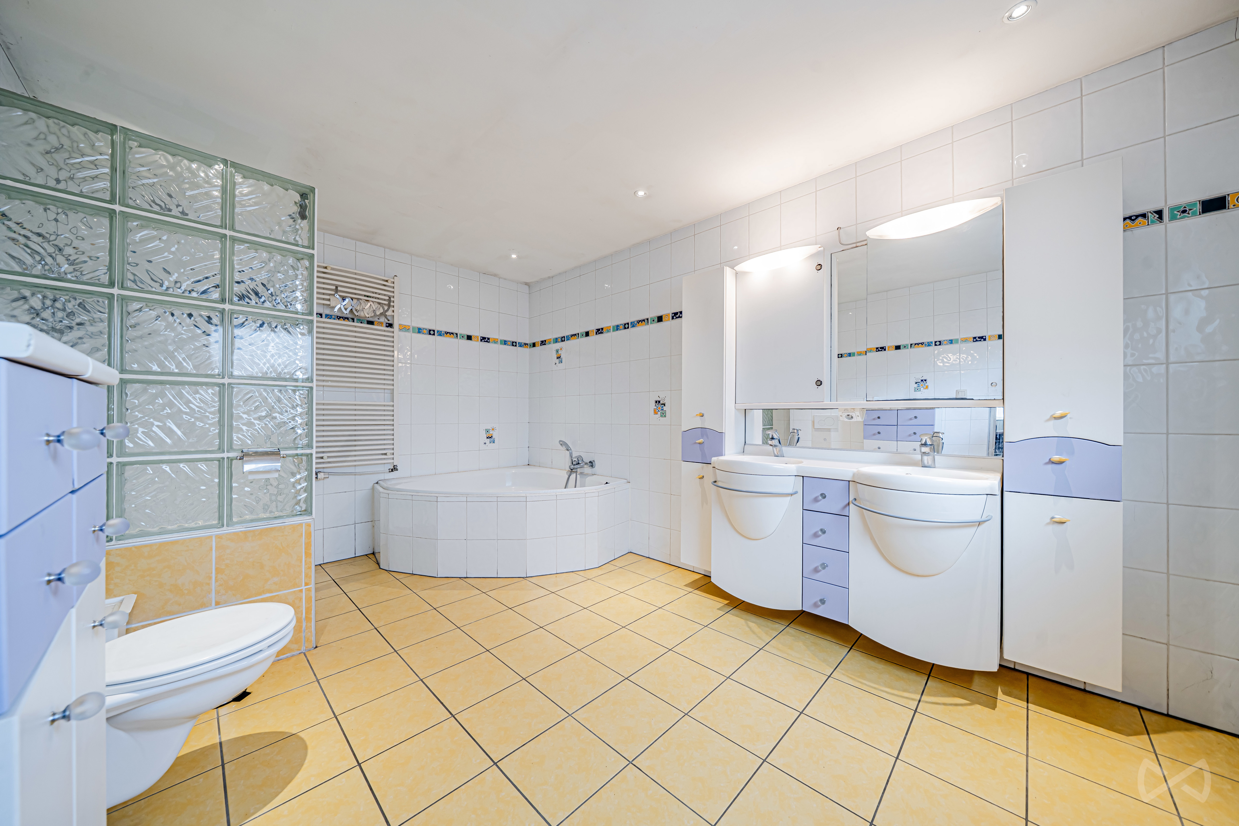 Picture 4 of 4 for House with six bedrooms in ChÂtelet