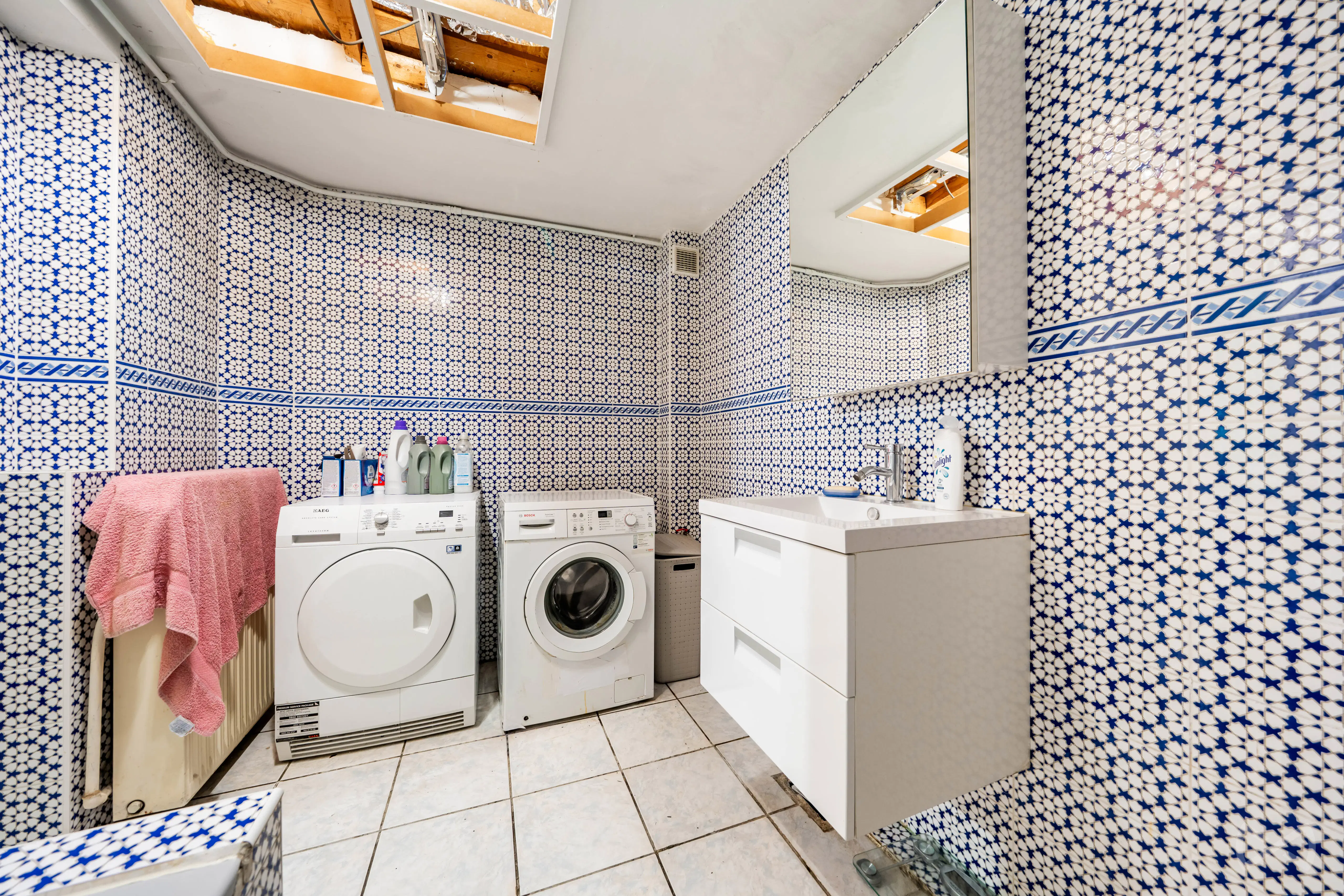 Picture 2 of 4 for House with six bedrooms in Schaerbeek