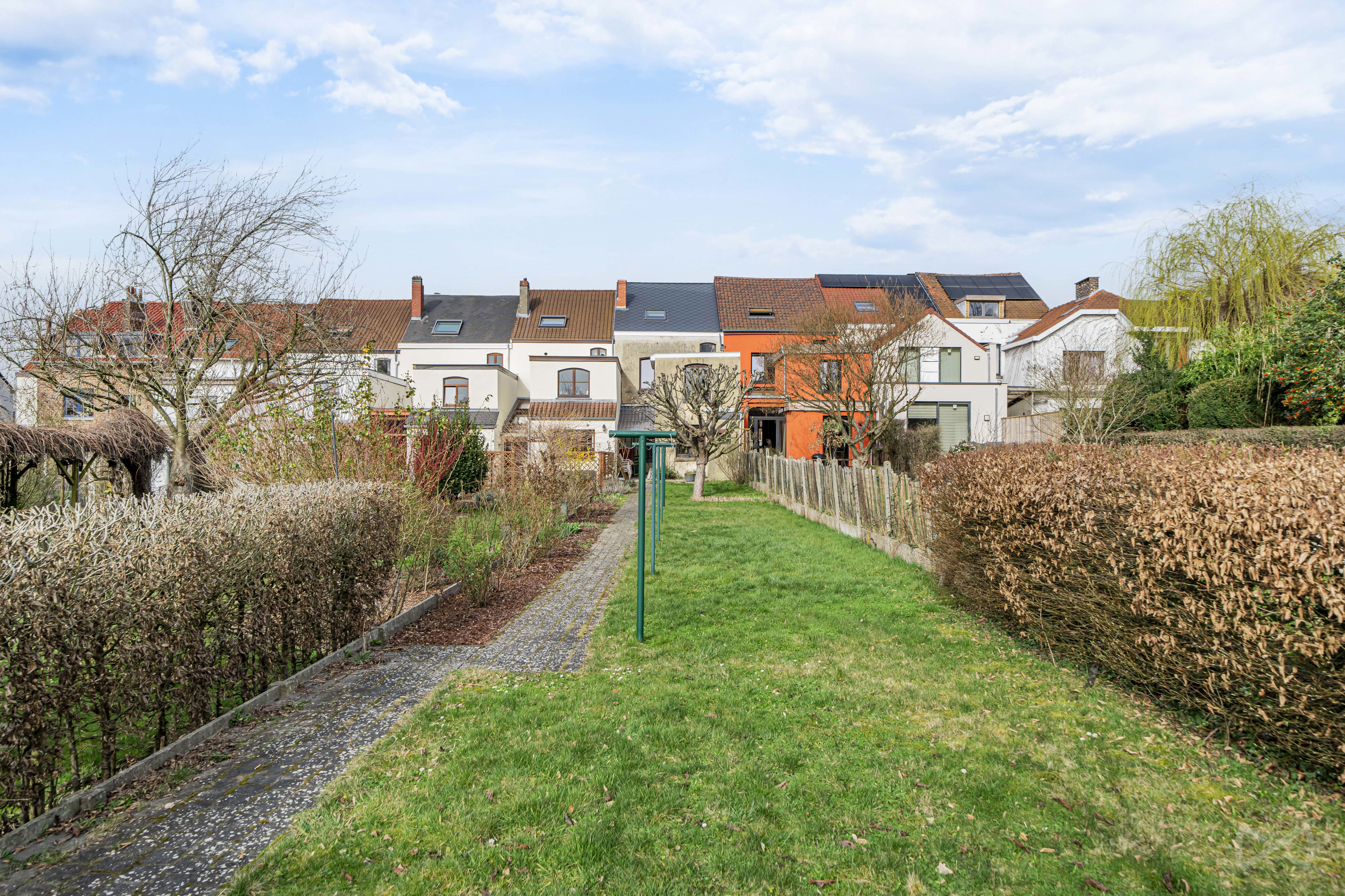 Picture 3 of 4 for Charming house with five bedrooms in Ottignies