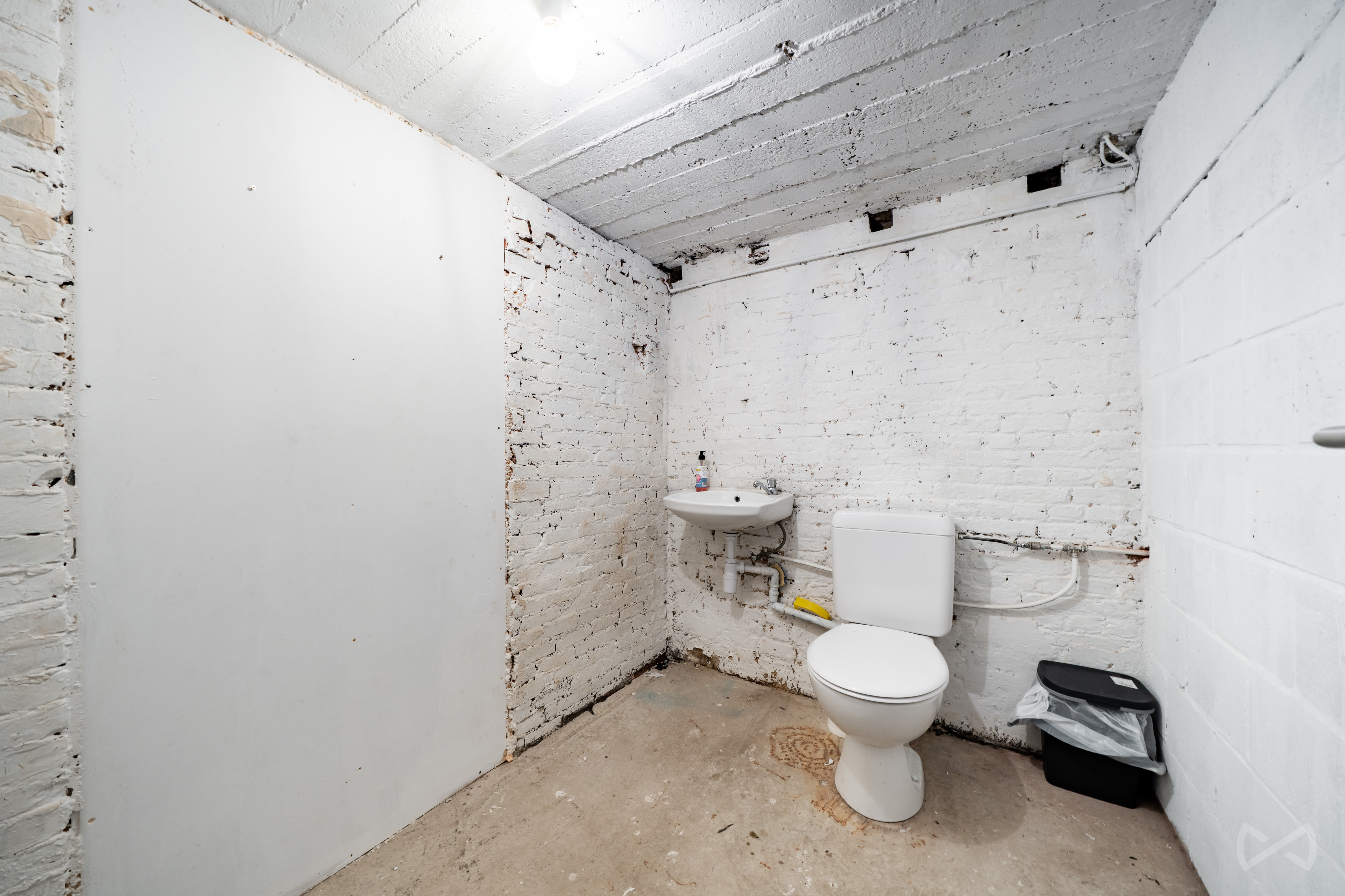 Picture 3 of 4 for Commercial groundfloor in Bruxelles