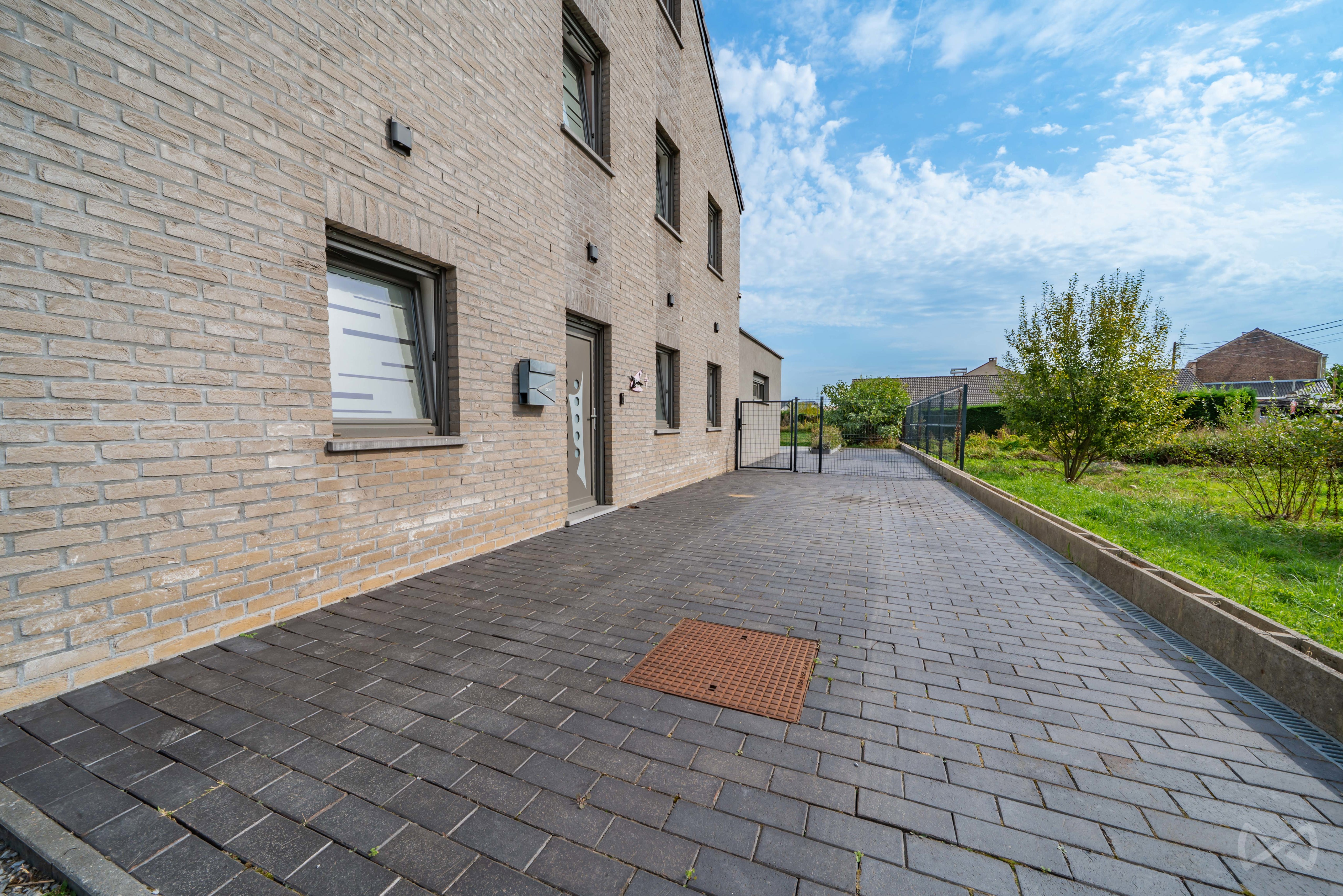 Picture 4 of 4 for Exceptional house with four bedrooms in Farciennes