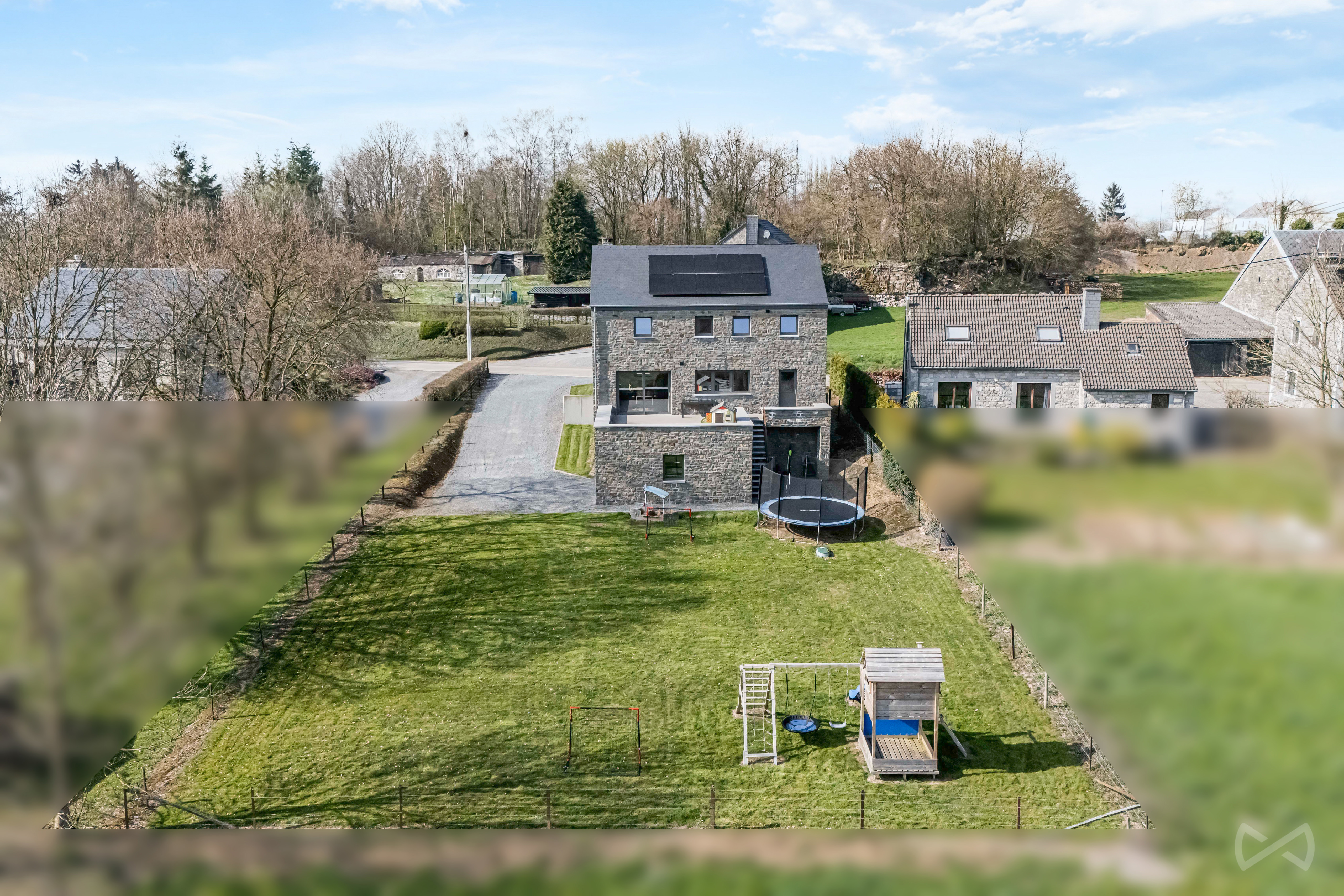 Photo 4 sur 4 pour Maison de quatre chambres à Ouffet