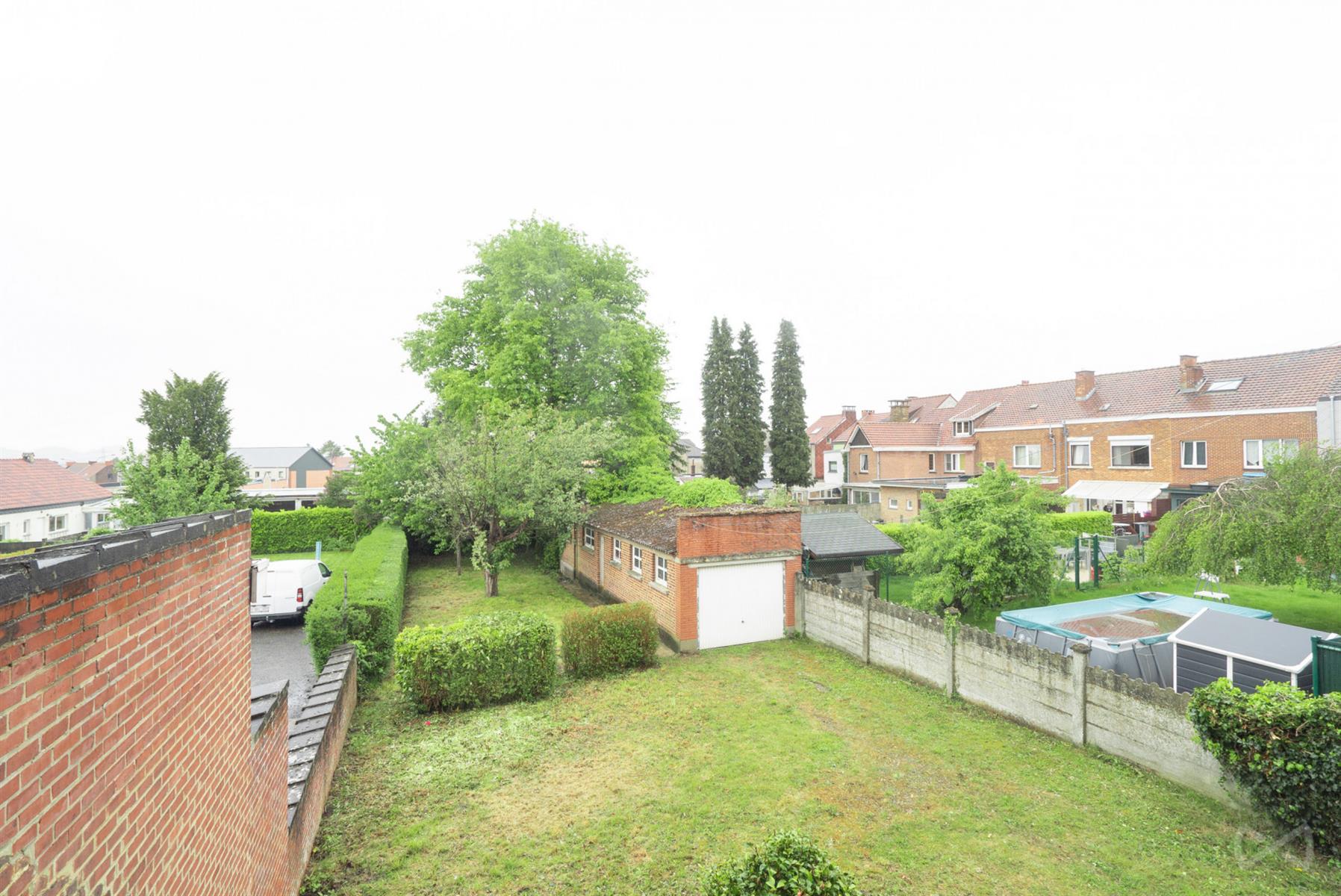 Picture 1 of 4 for House with four bedrooms in Couillet