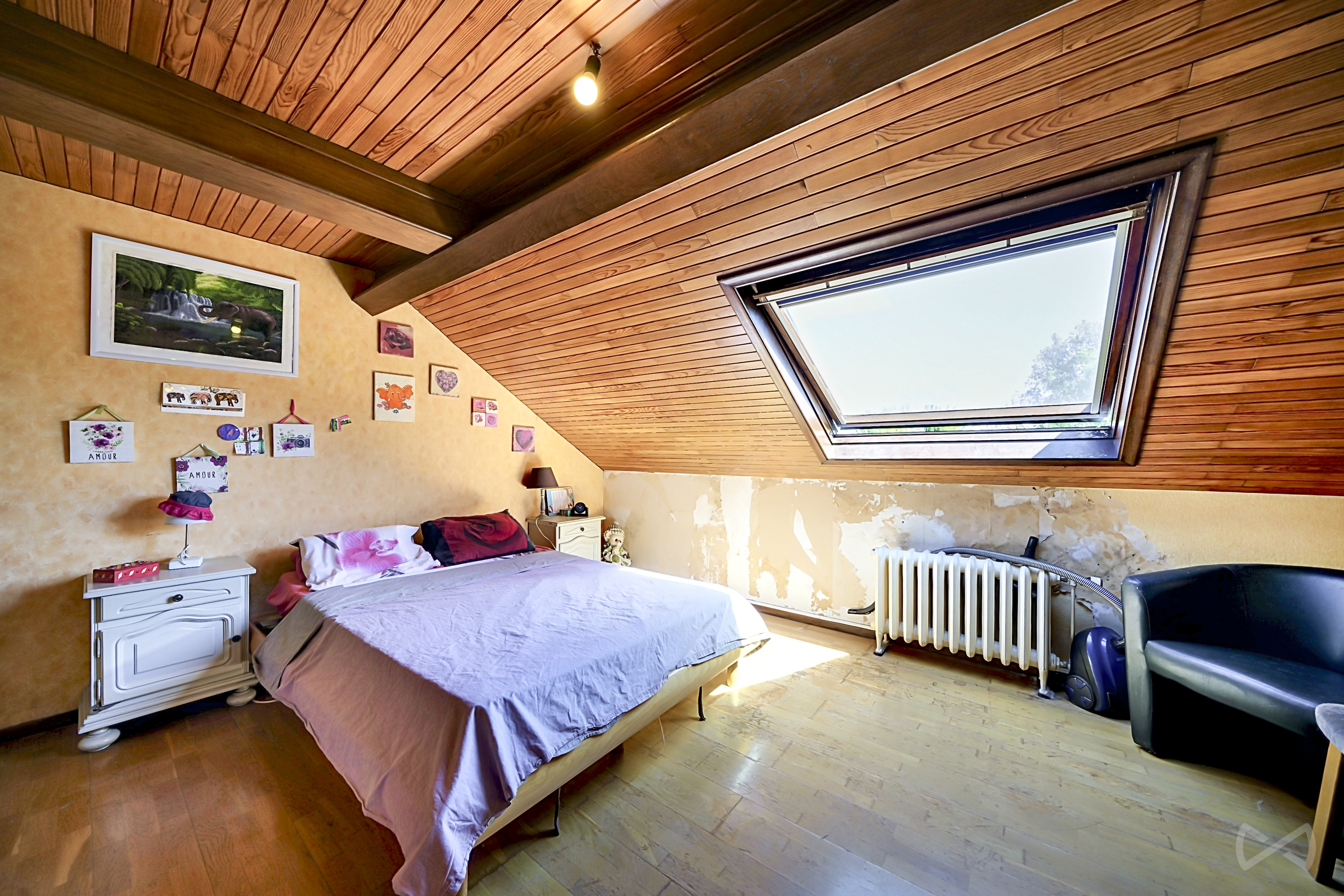 Foto 4 van 4 van Gebouw voor gemengd gebruik met vier slaapkamers in Eghezee