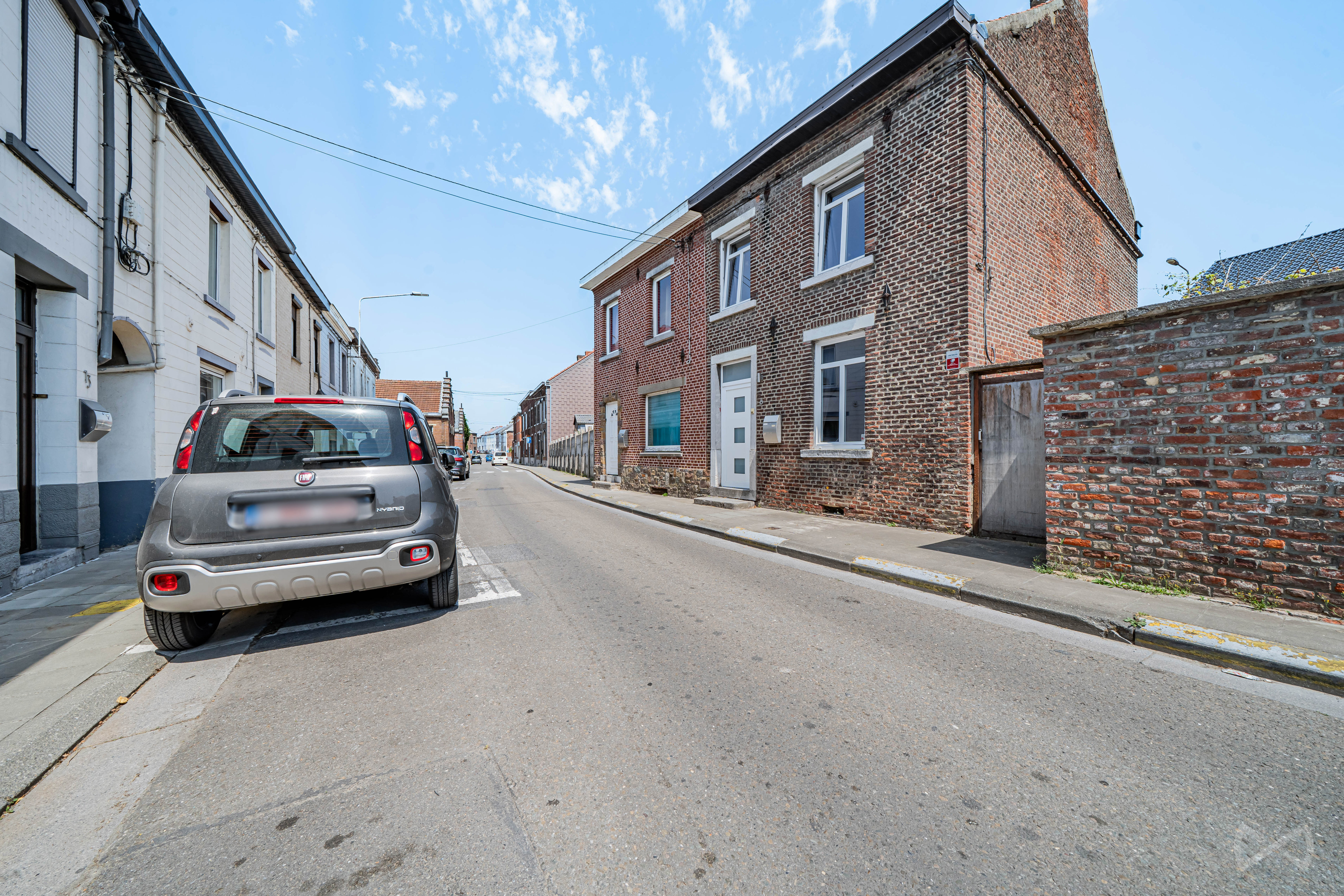 Photo 3 sur 4 pour Maison de trois chambres à Fontainel'Evêque Forchiesla-Marche