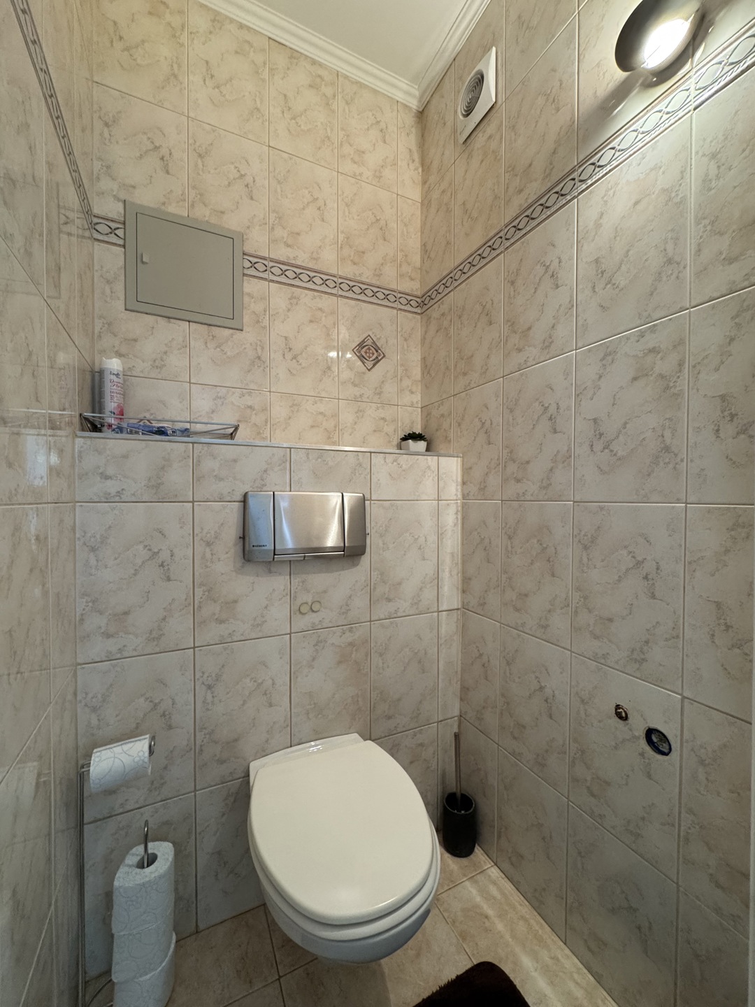 Picture 2 of 2 for Flat with two bedrooms in Forest