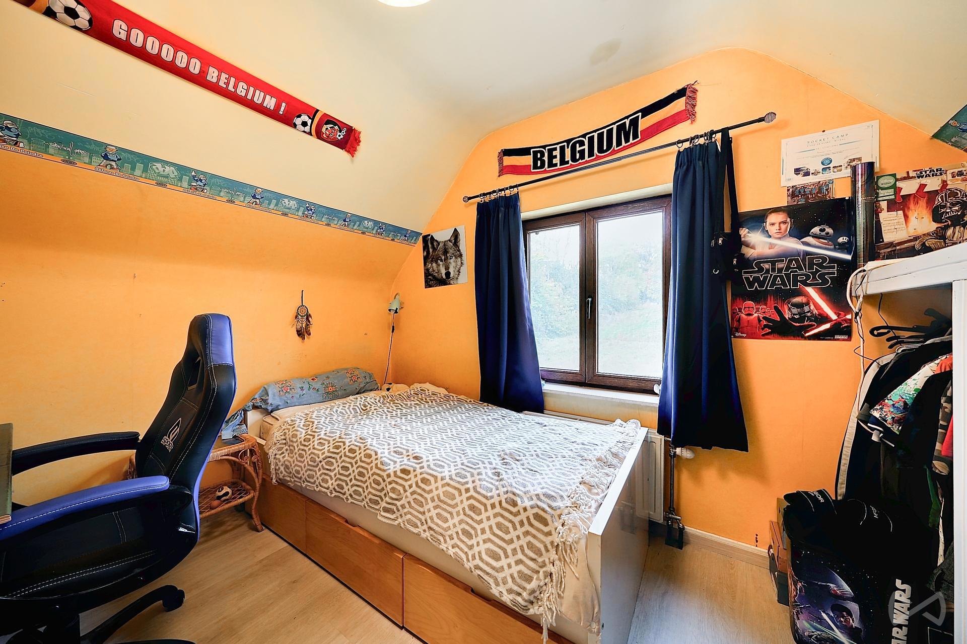 Photo 1 sur 4 pour Maison de quatre chambres à Huy