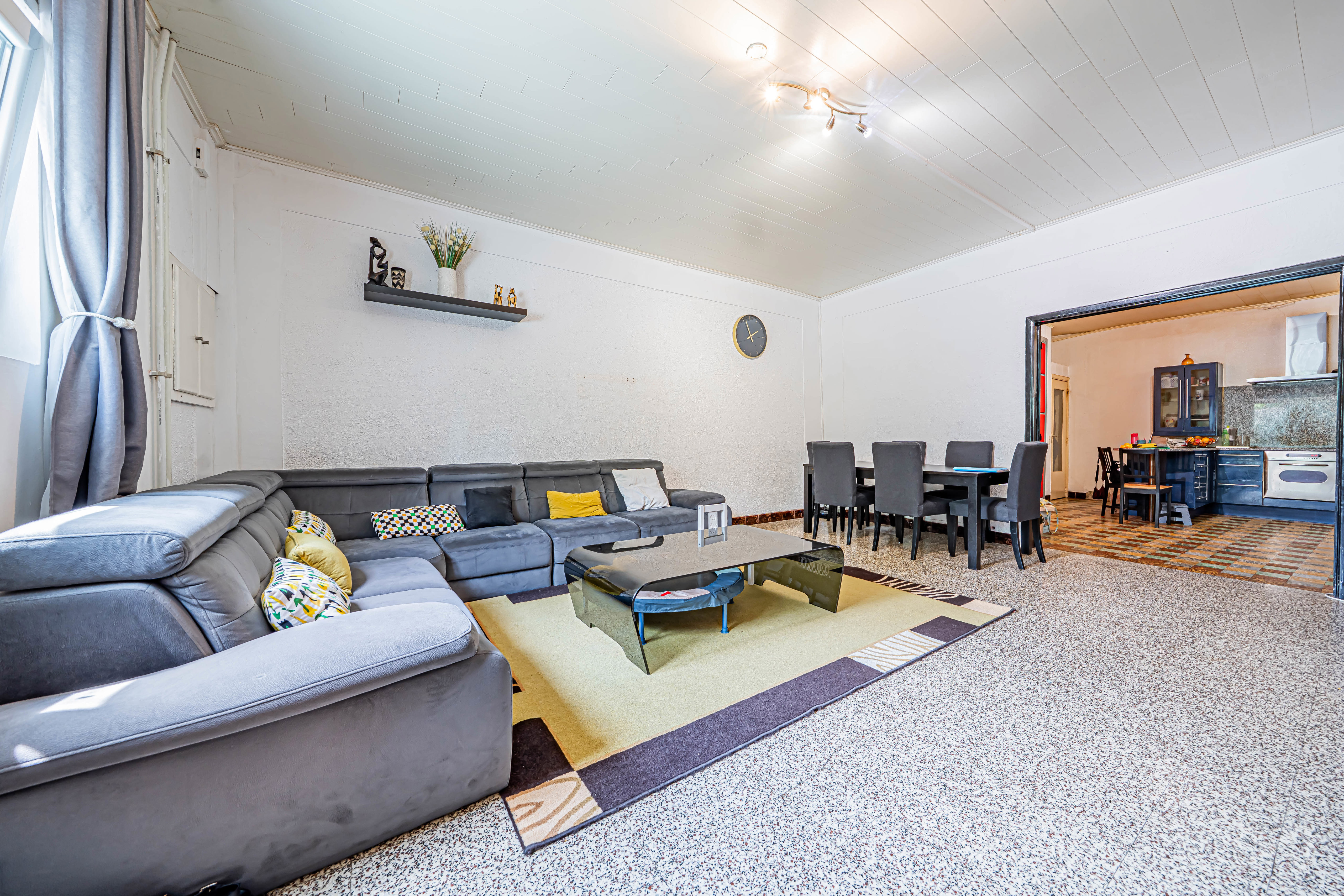 Photo 1 sur 4 pour Immeuble à appartements de huit chambres à Grâce-hollogne