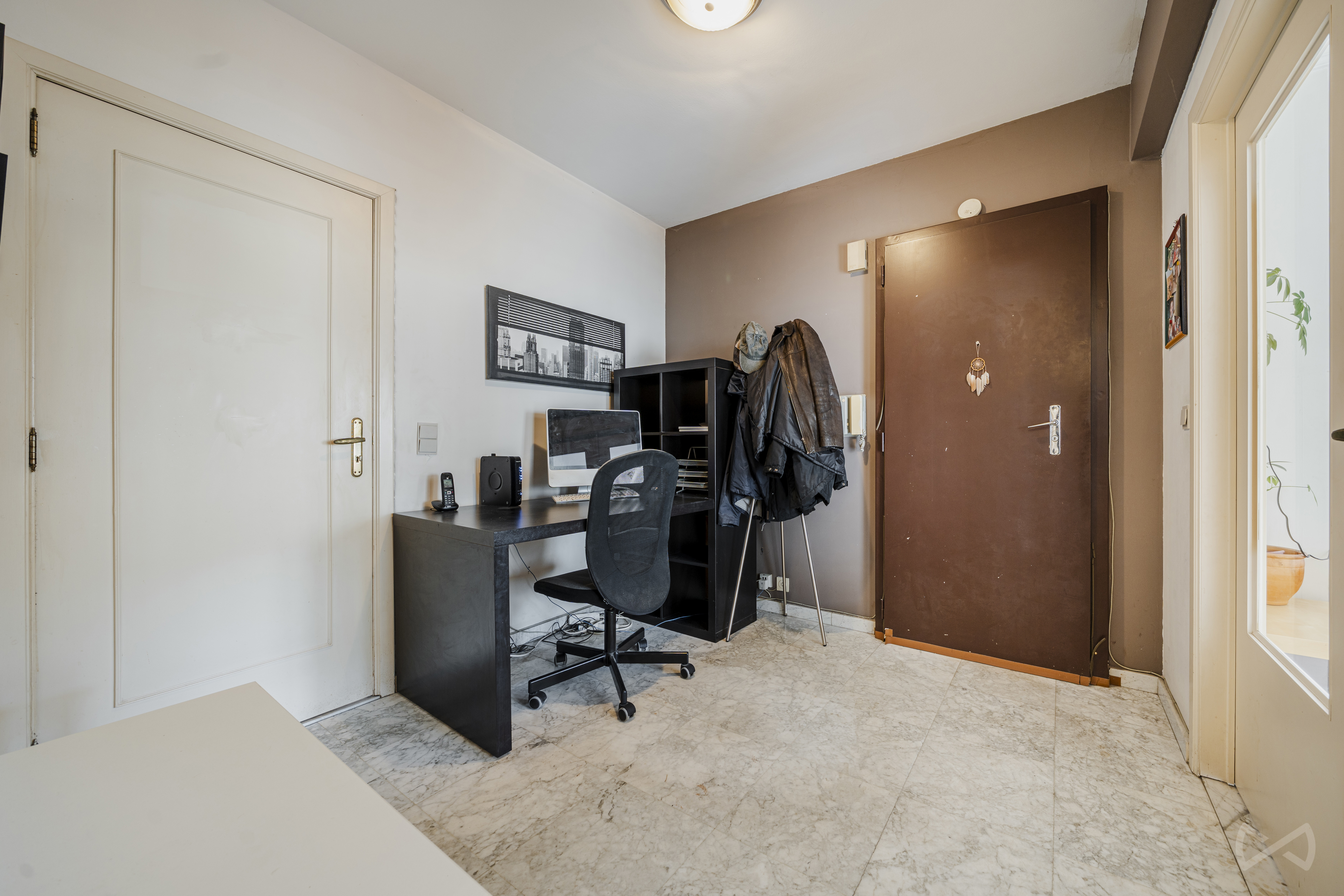 Photo 2 sur 4 pour Appartement de trois chambres à Forest