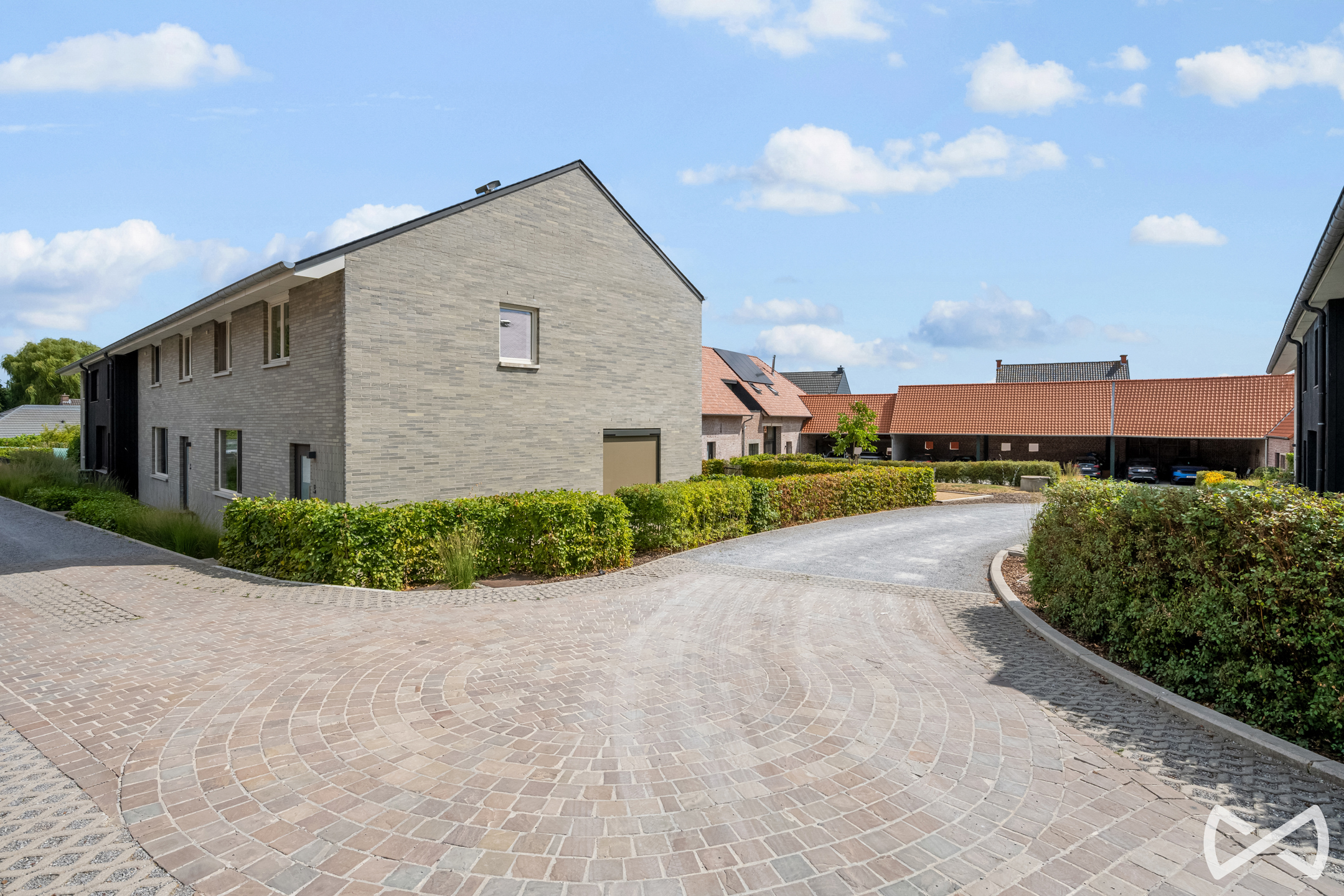 Picture of the property