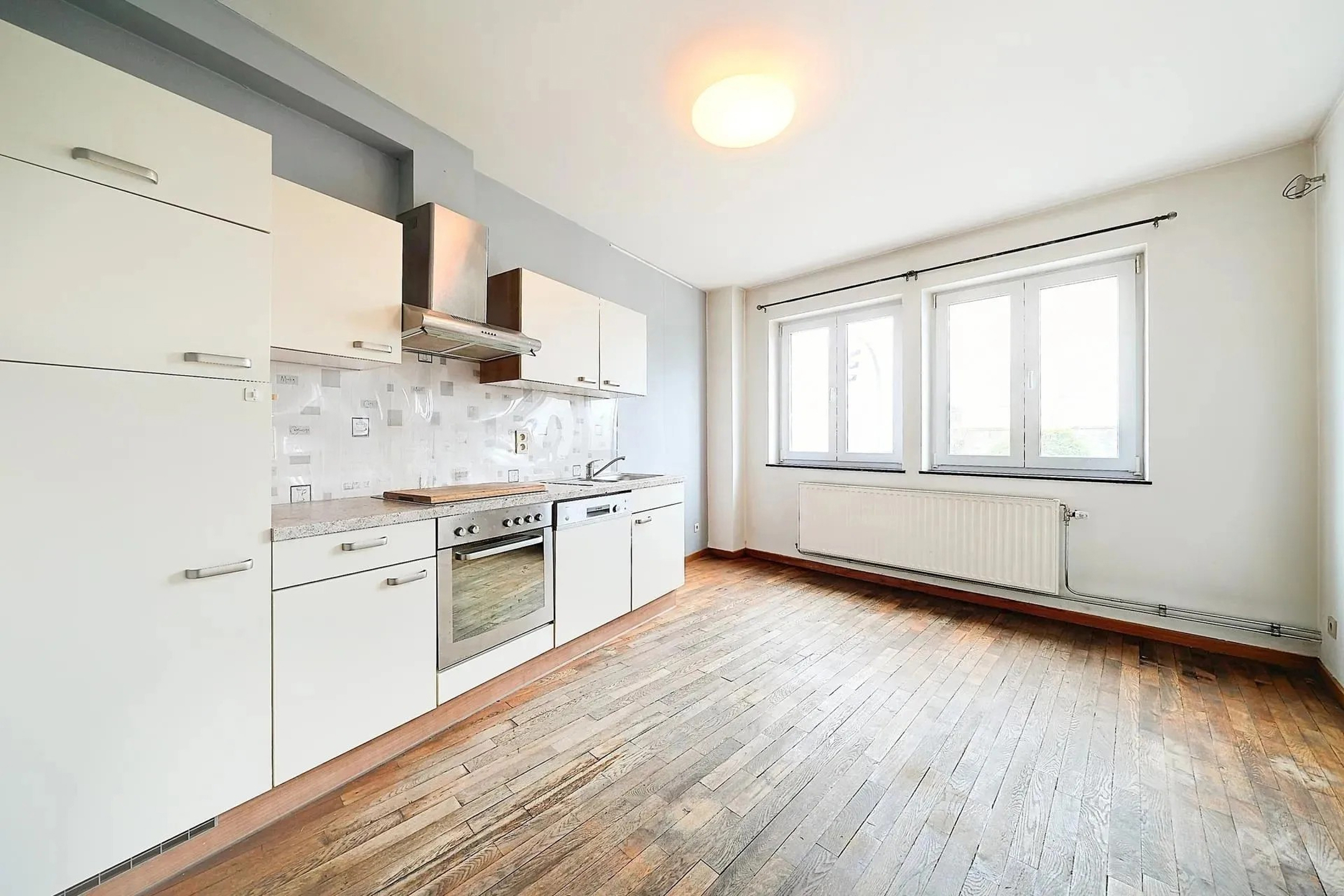 Picture 1 of 4 for Apartment block with four bedrooms in Arlon