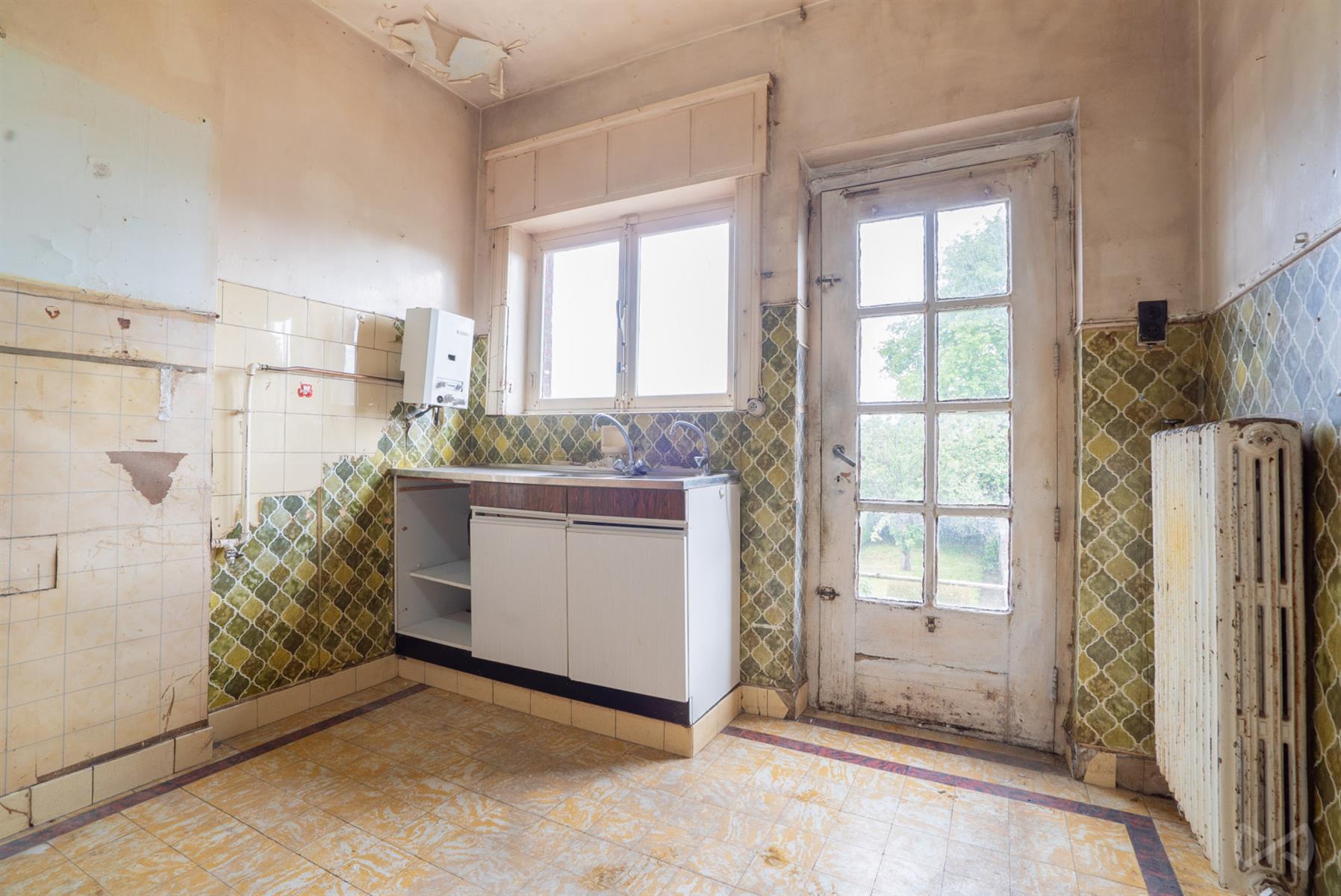 Picture 3 of 4 for House with four bedrooms in Couillet