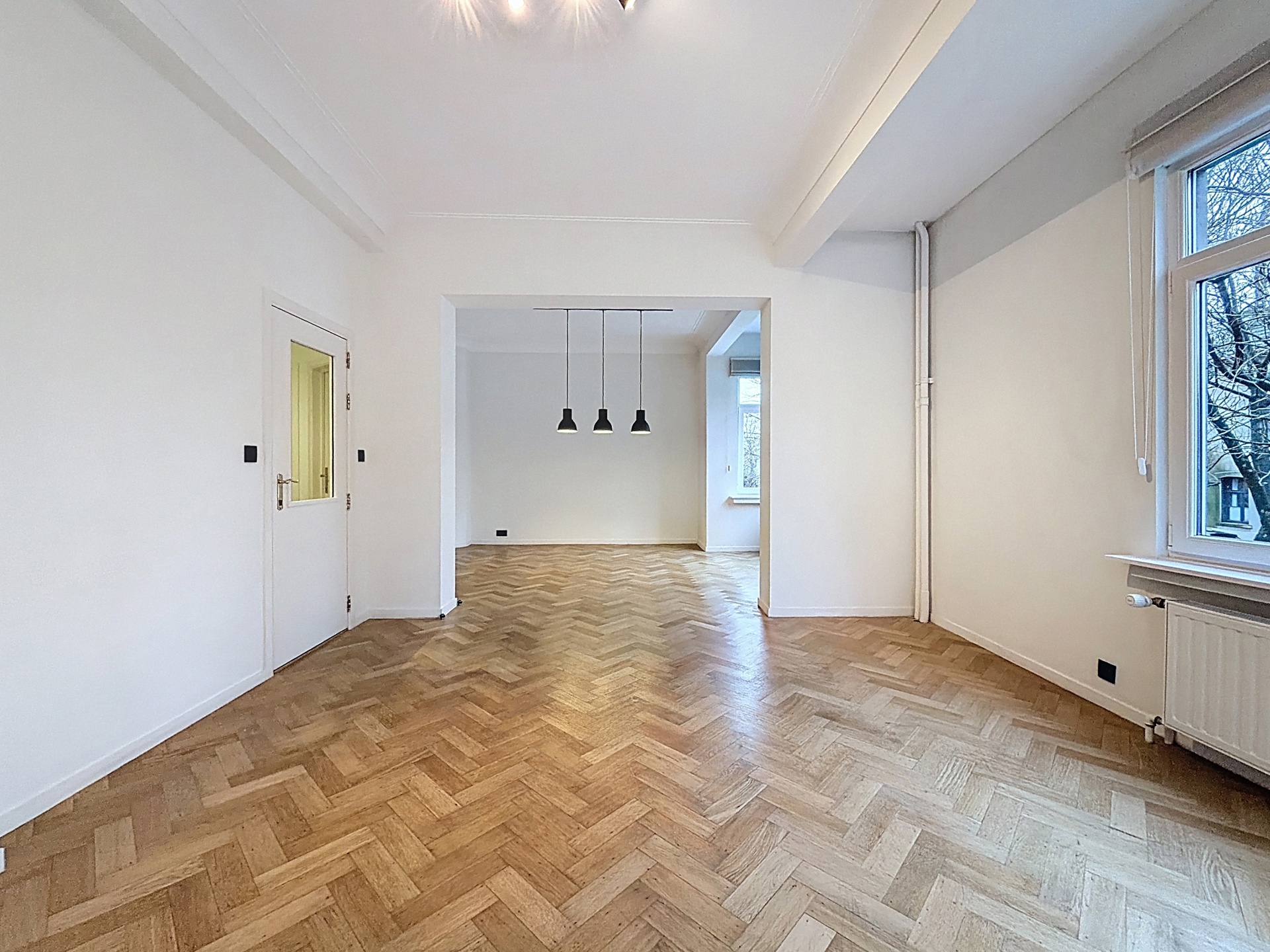 Foto 1 van 4 van Gelijkvloerse verdieping met één slaapkamer in Ixelles