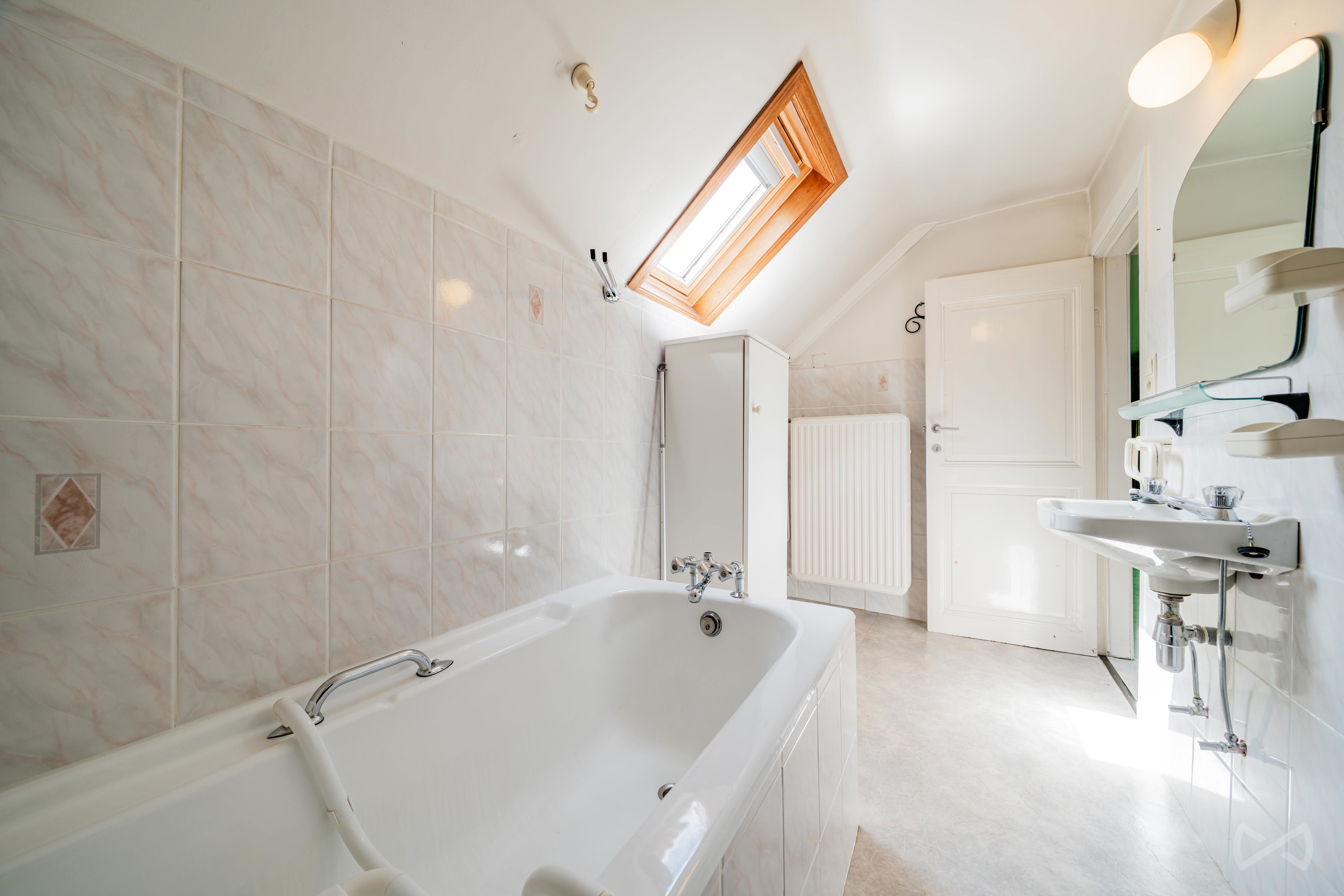 Picture 1 of 4 for House with three bedrooms in Hellebecq