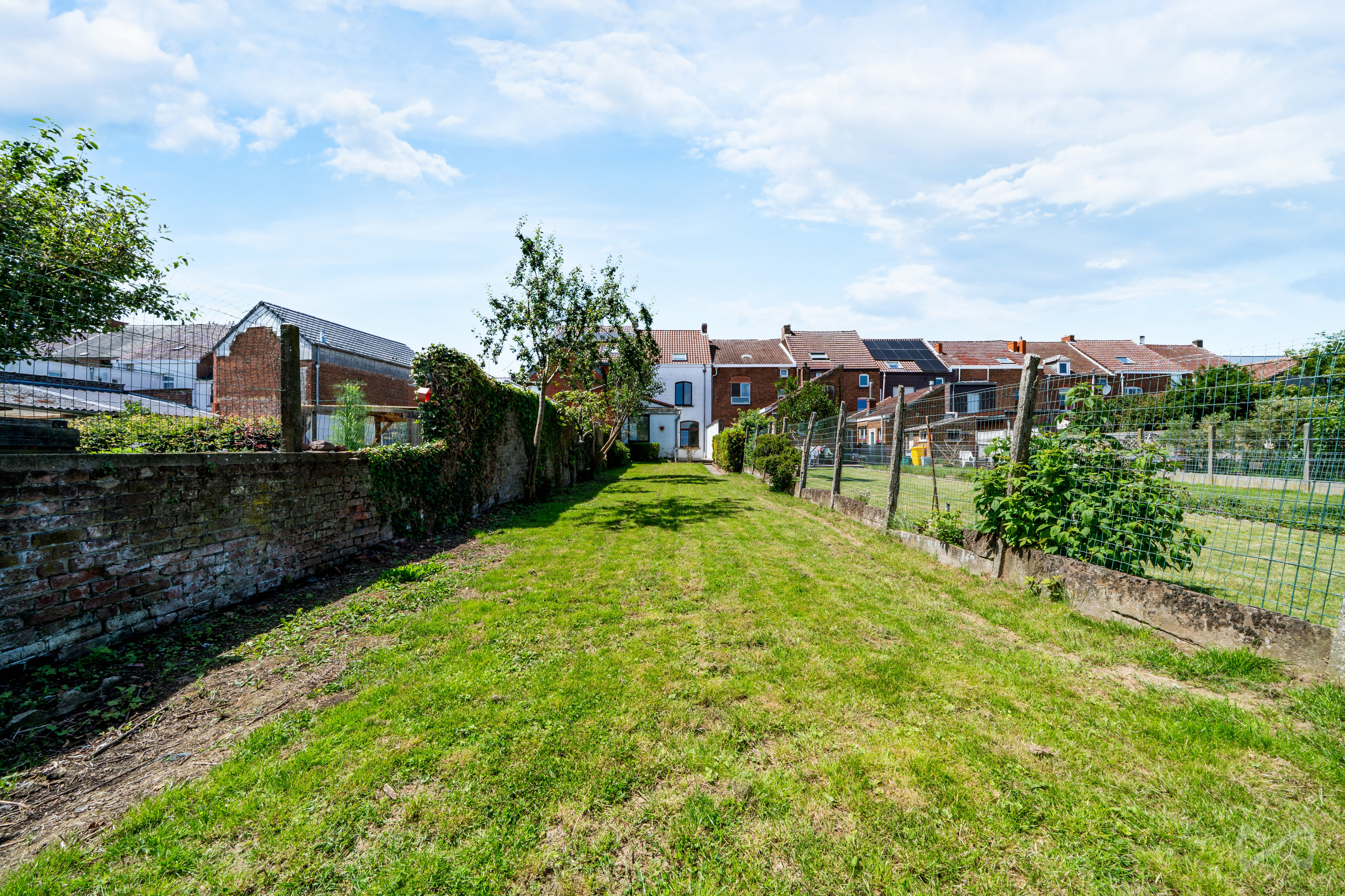 Picture 1 of 4 for House with four bedrooms in Braine-le-comte