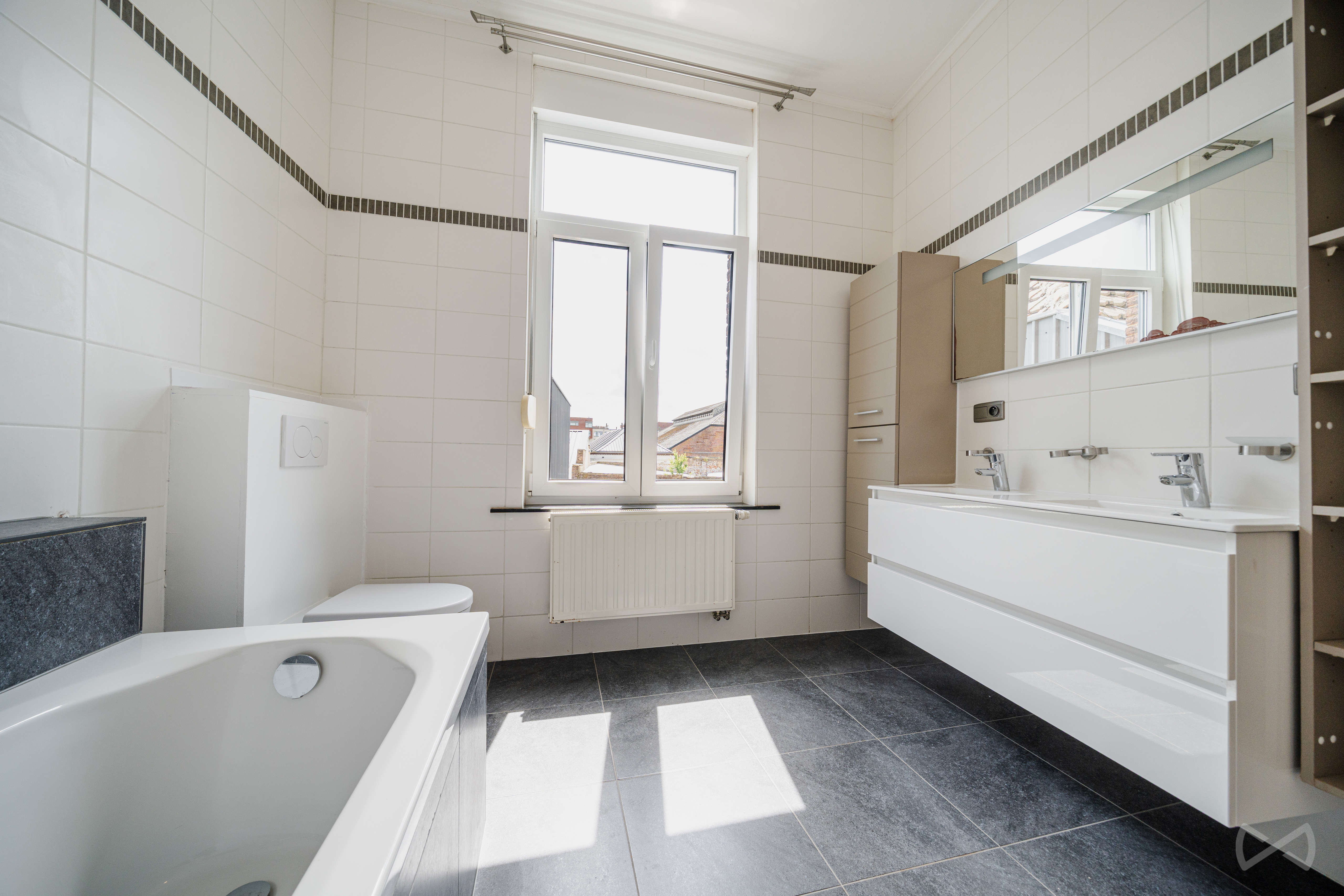 Picture 1 of 4 for House with three bedrooms in Braine-le-comte