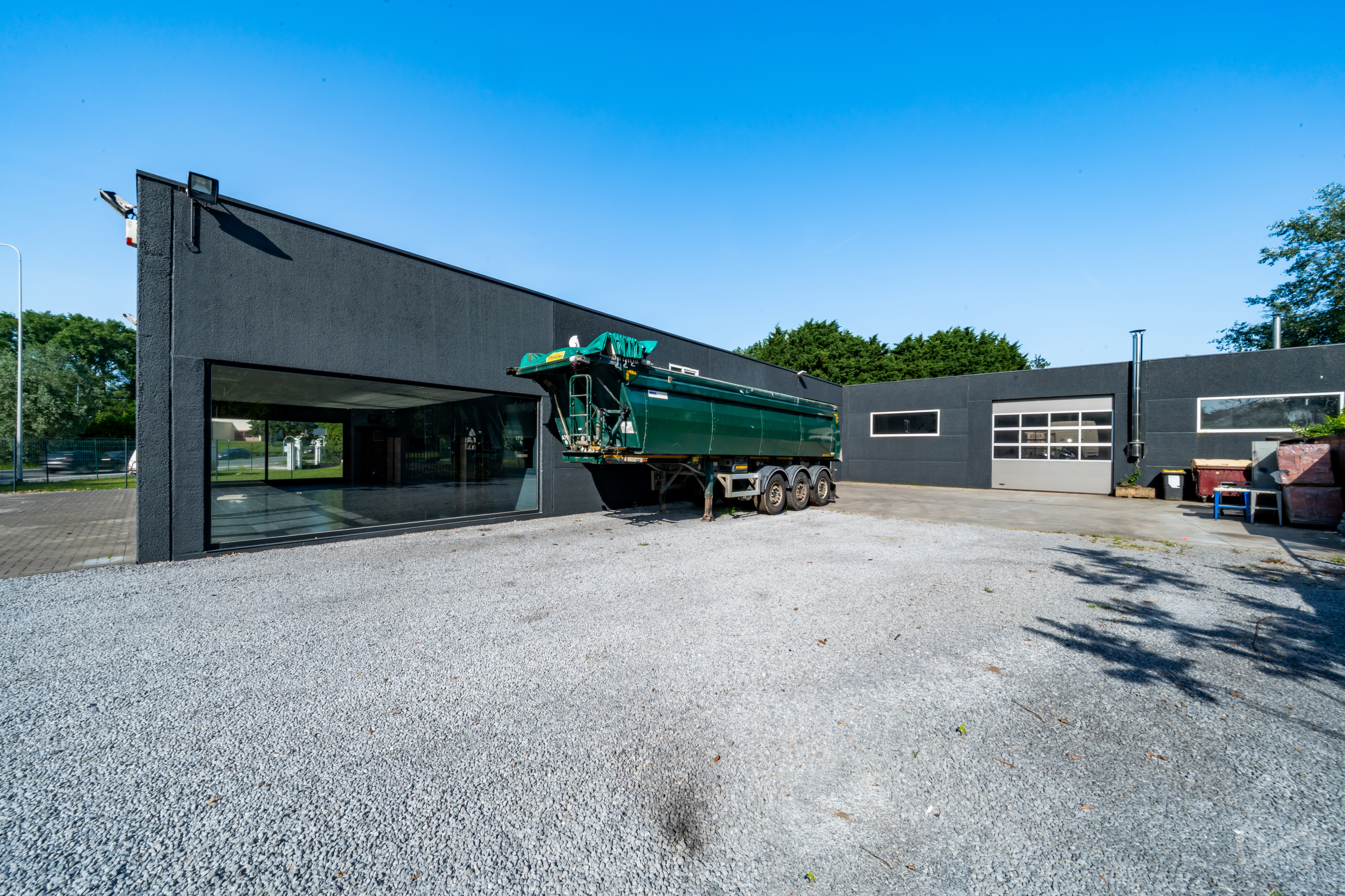 Picture 2 of 4 for Office and warehouse in Soignies Casteau