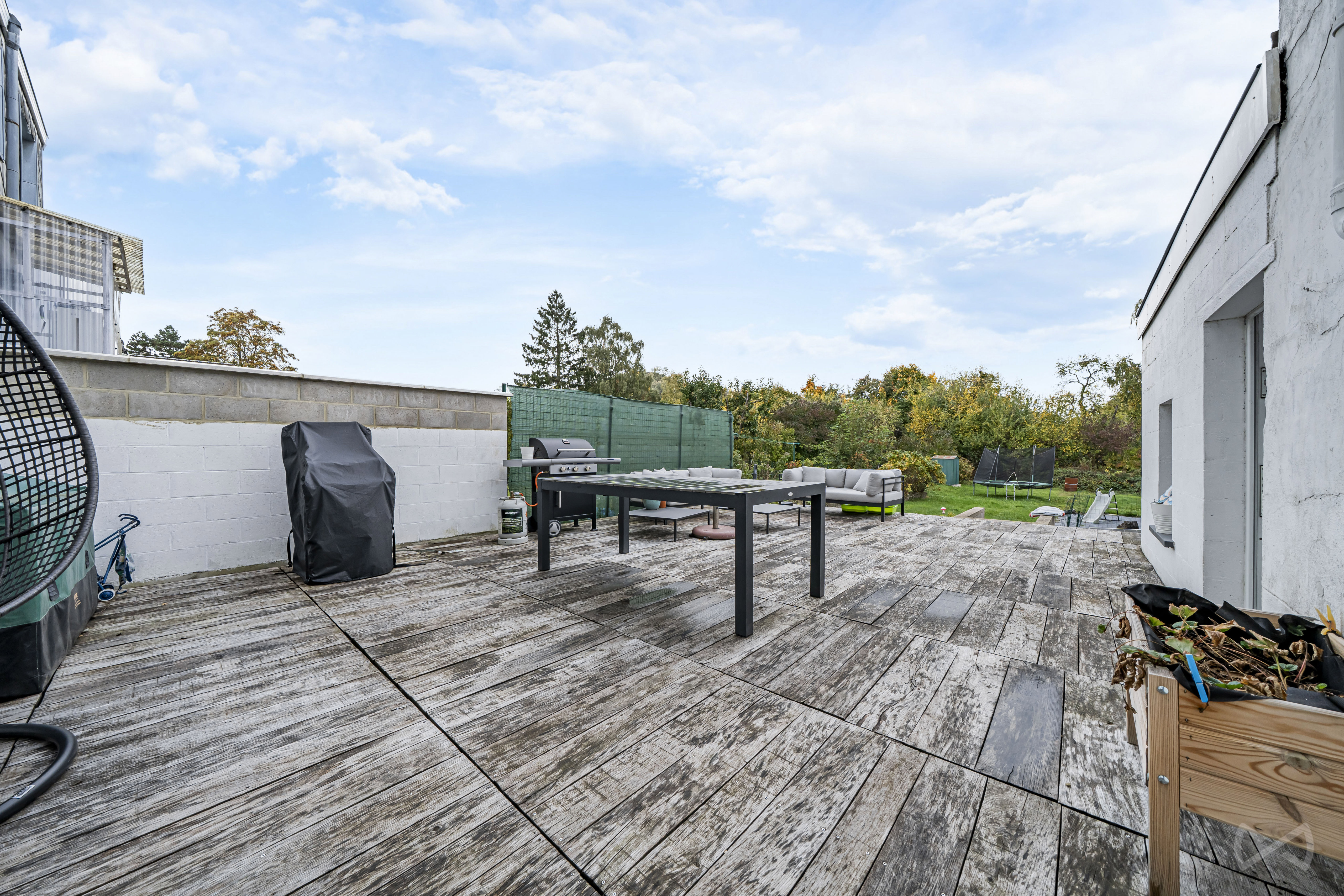 Photo 1 sur 4 pour Maison de quatre chambres à Couillet