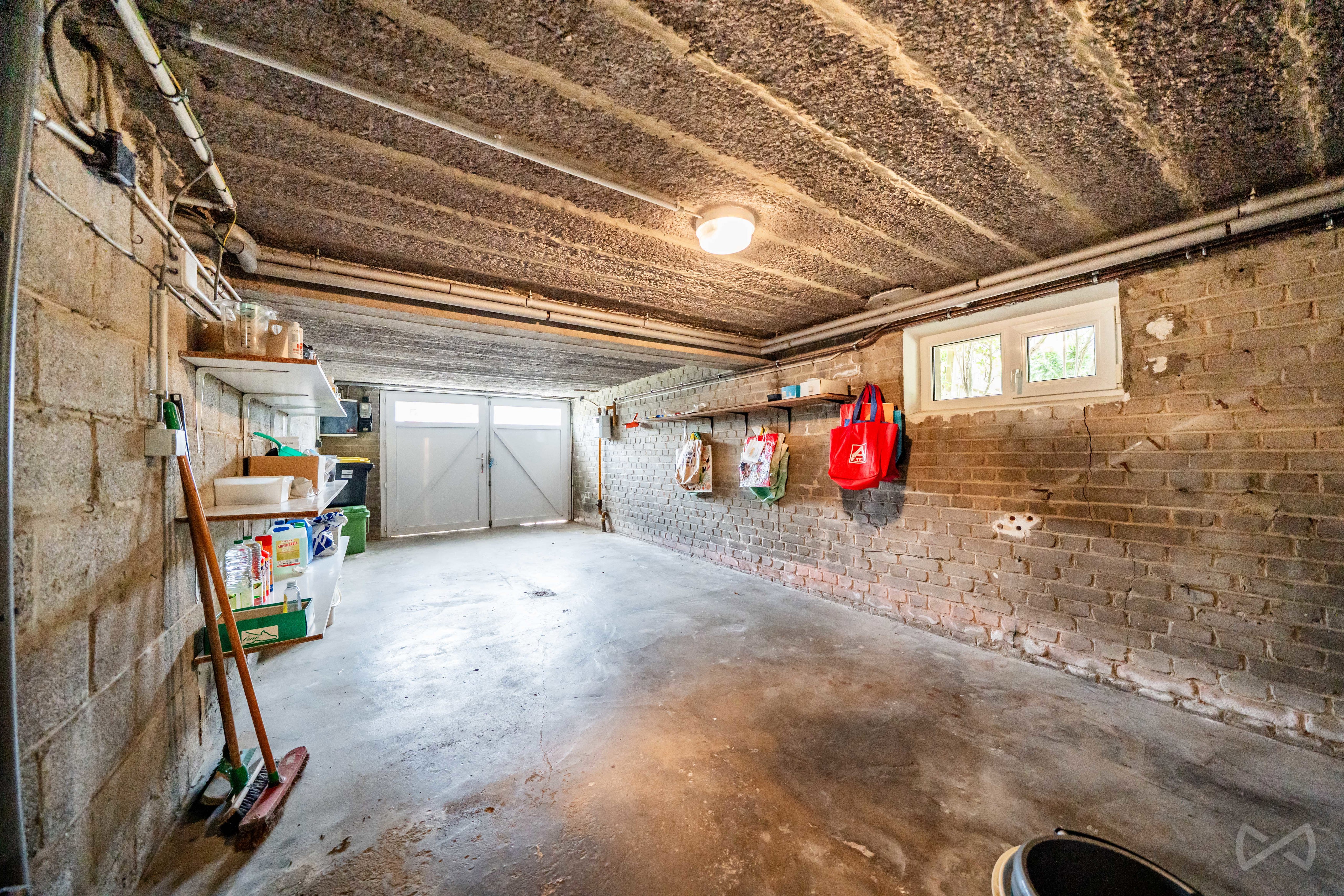 Picture 1 of 4 for Villa with three bedrooms in Amay