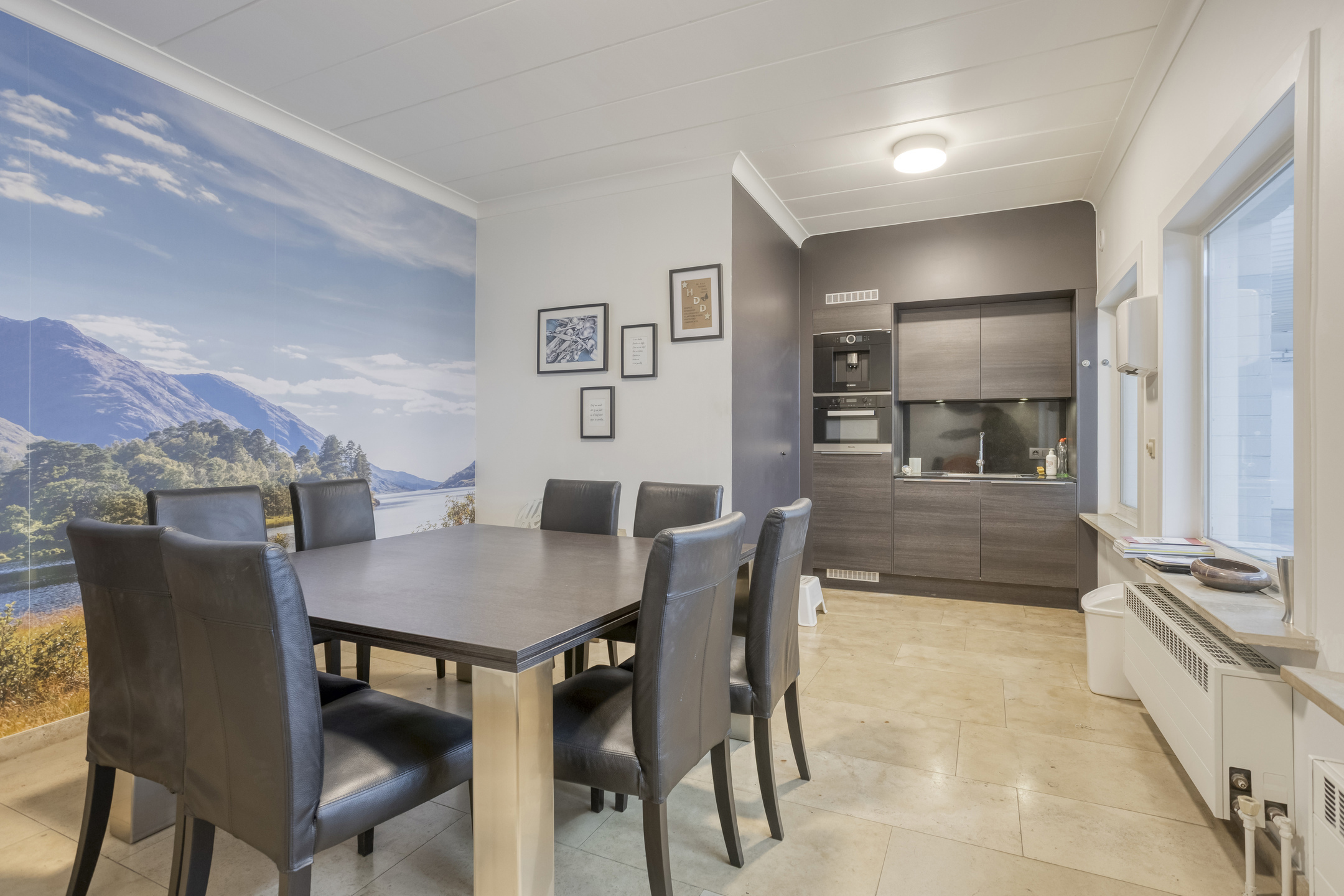 Foto 4 van 4 van Gebouw voor gemengd gebruik in Meise