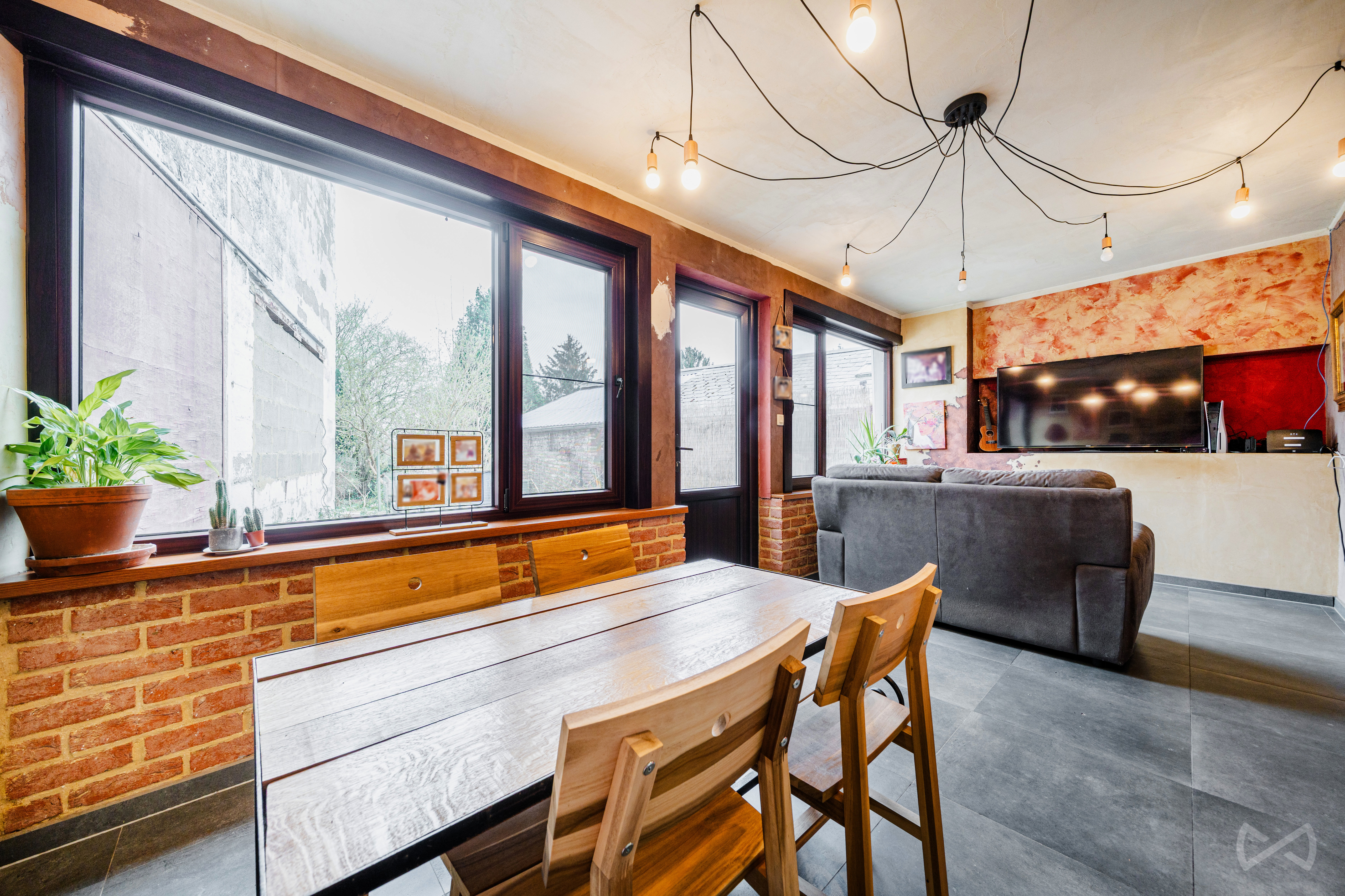 Photo 2 sur 4 pour Maison de deux chambres à La Louvière Besonrieux