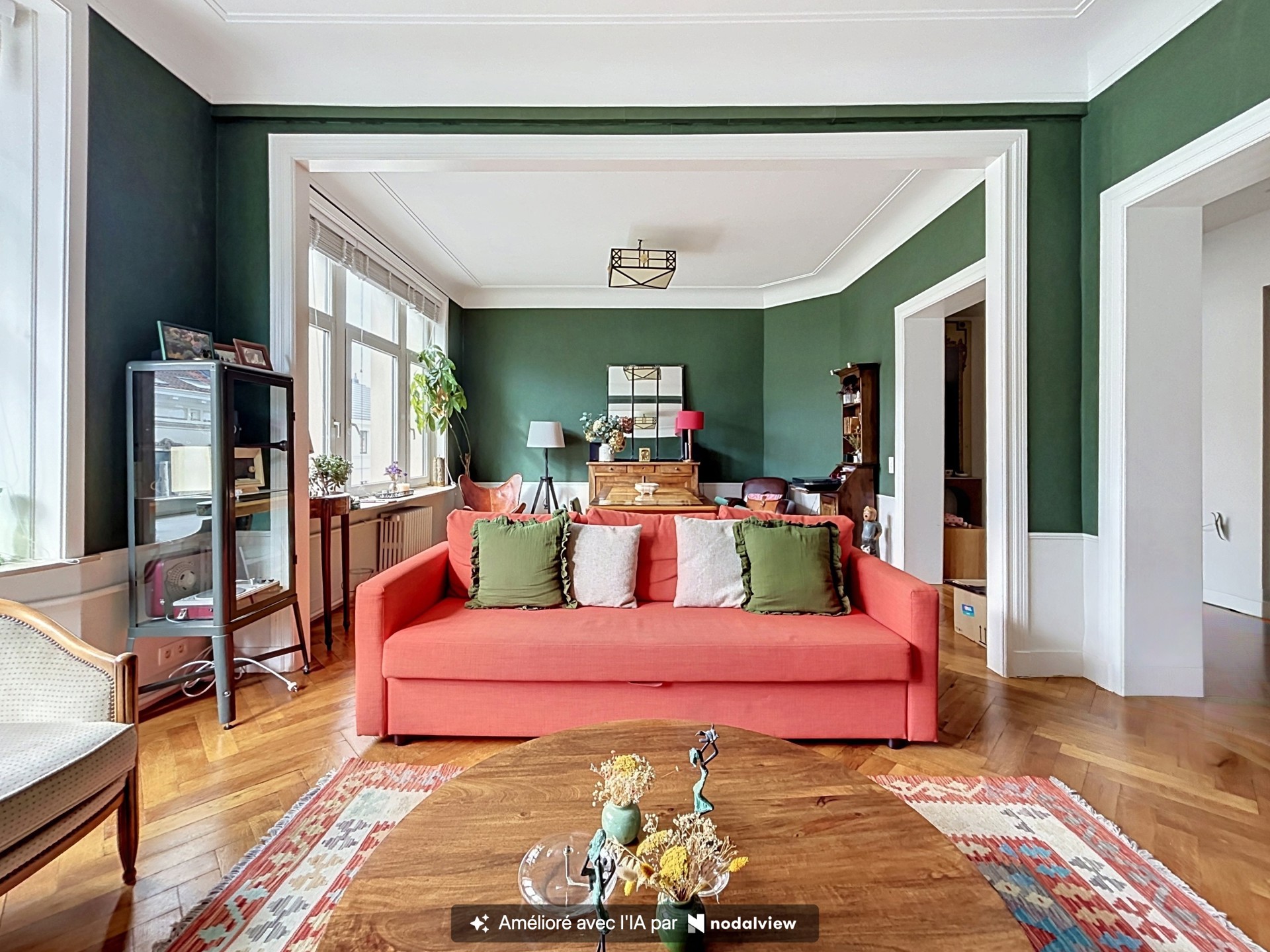 Picture 1 of 5 for Flat with three bedrooms in Ixelles