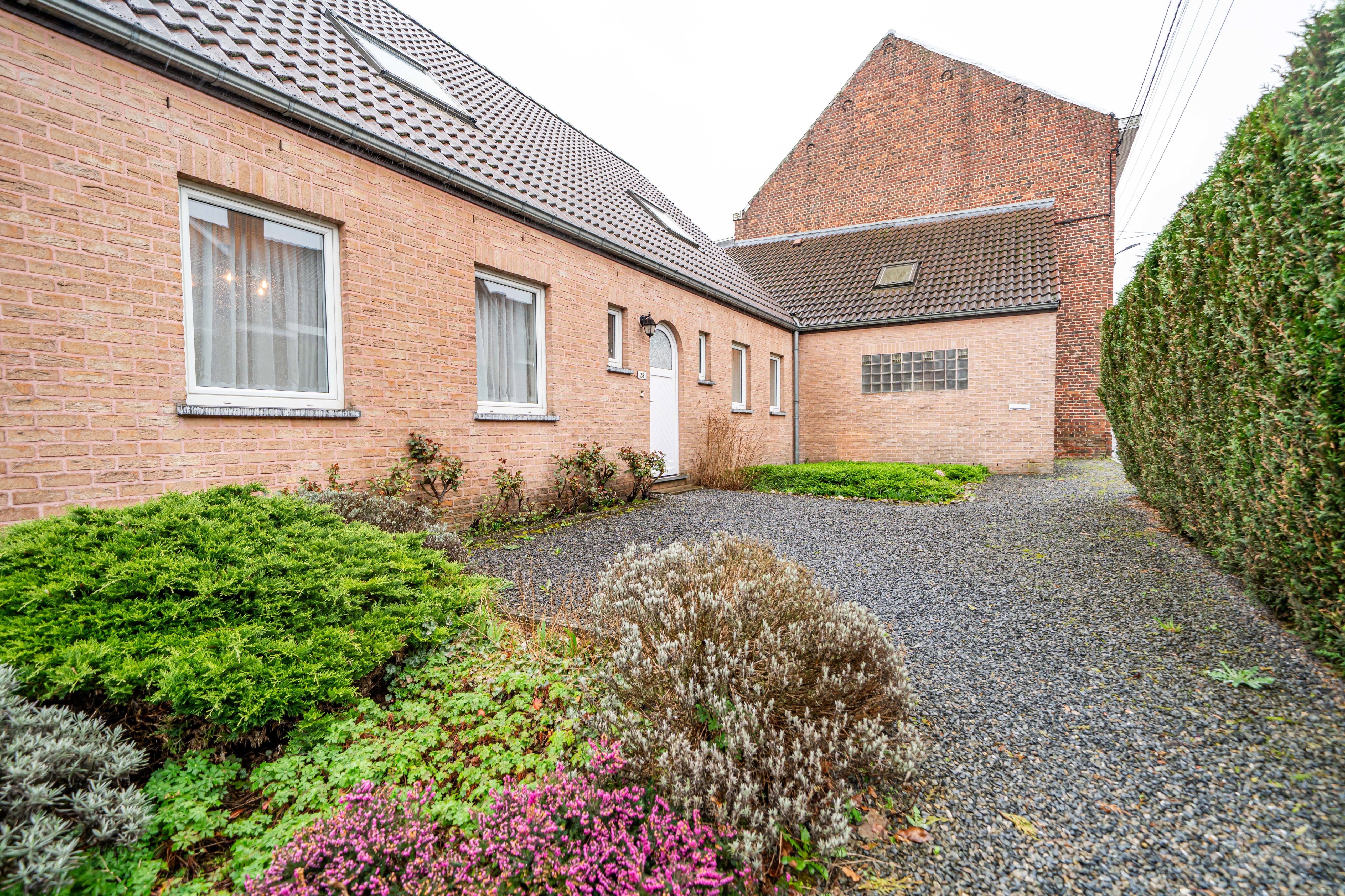 Picture 4 of 4 for Villa with four bedrooms in Mons