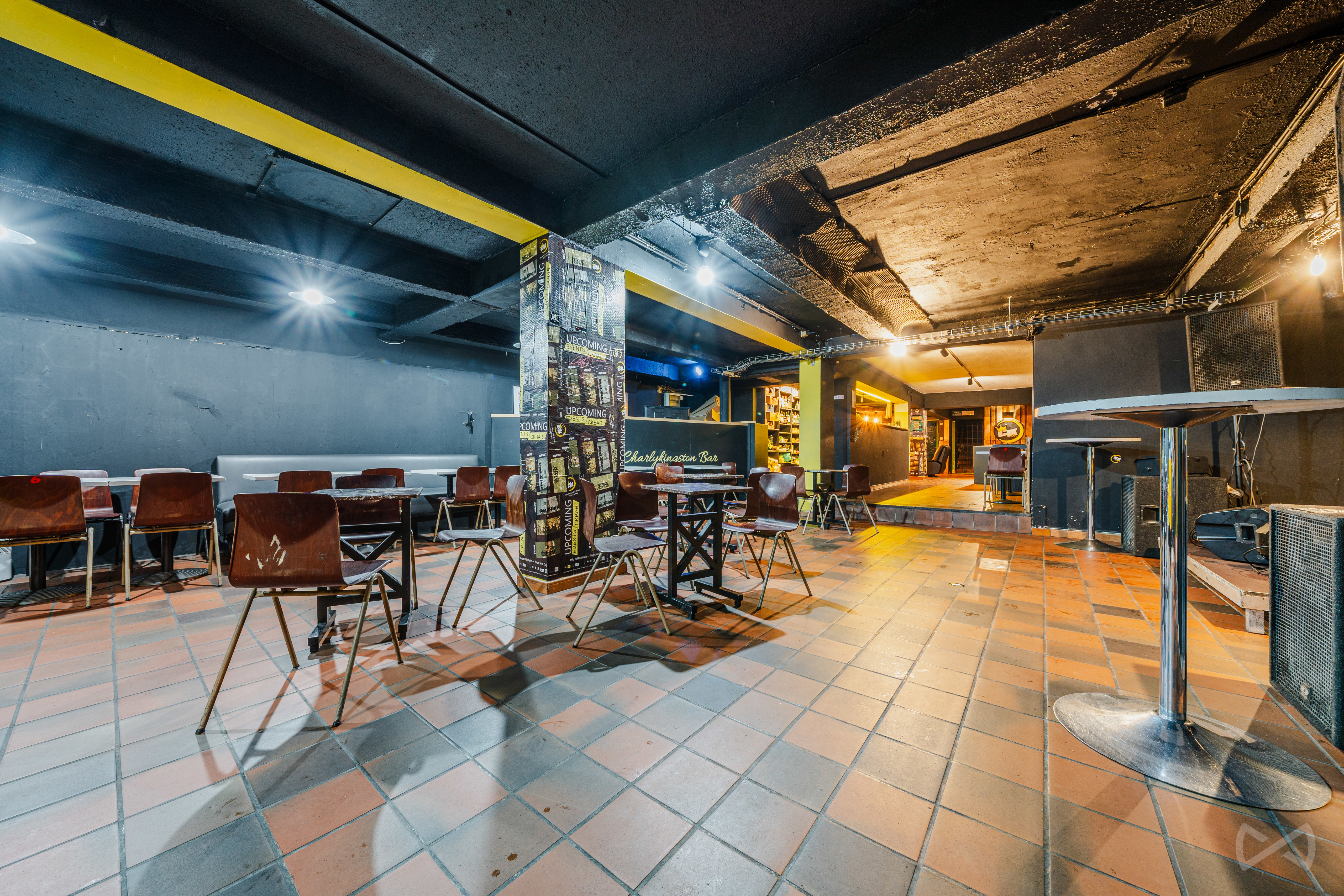 Picture 3 of 3 for Commercial groundfloor in Charleroi