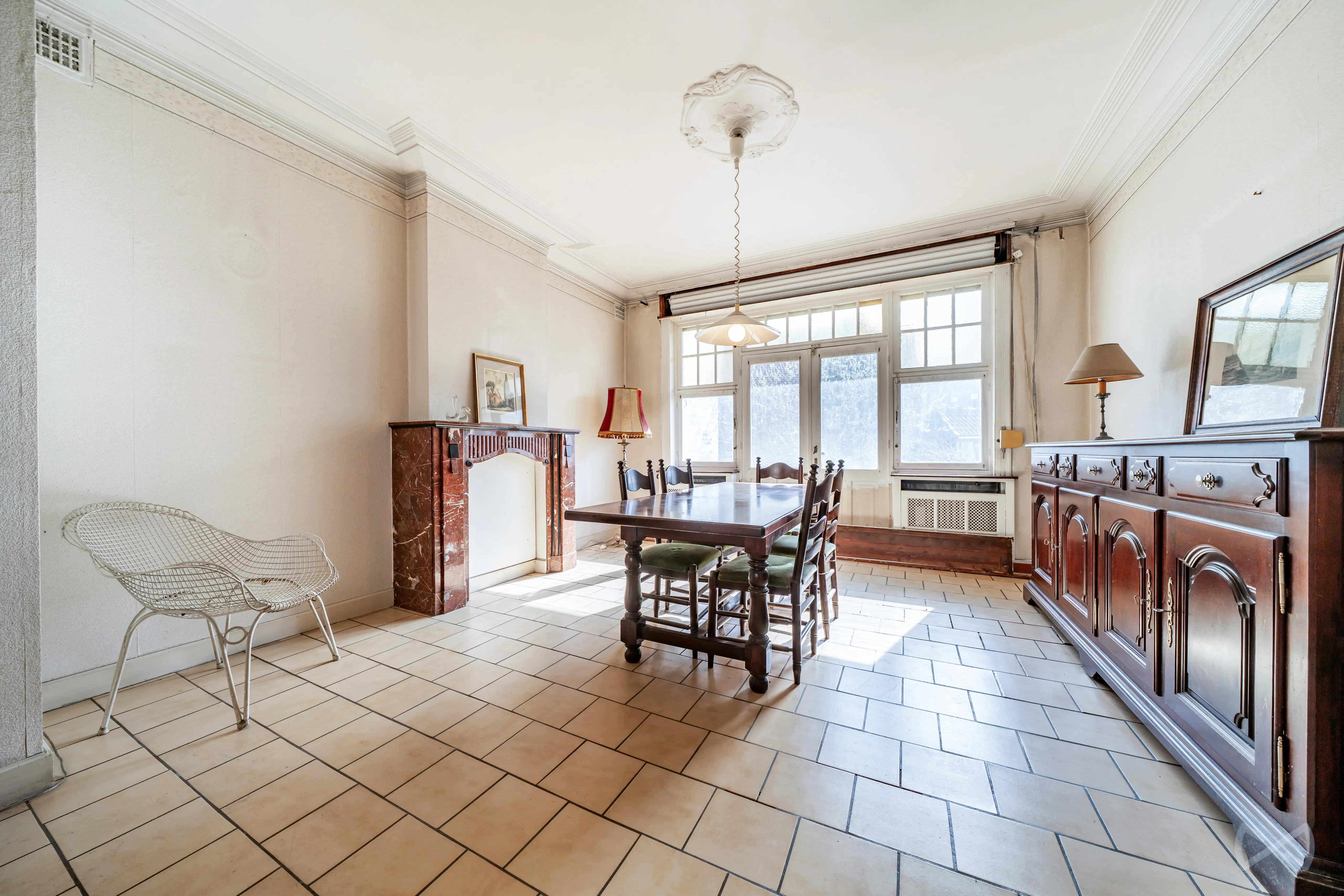 Picture 4 of 4 for Villa with six bedrooms in Marcinelle