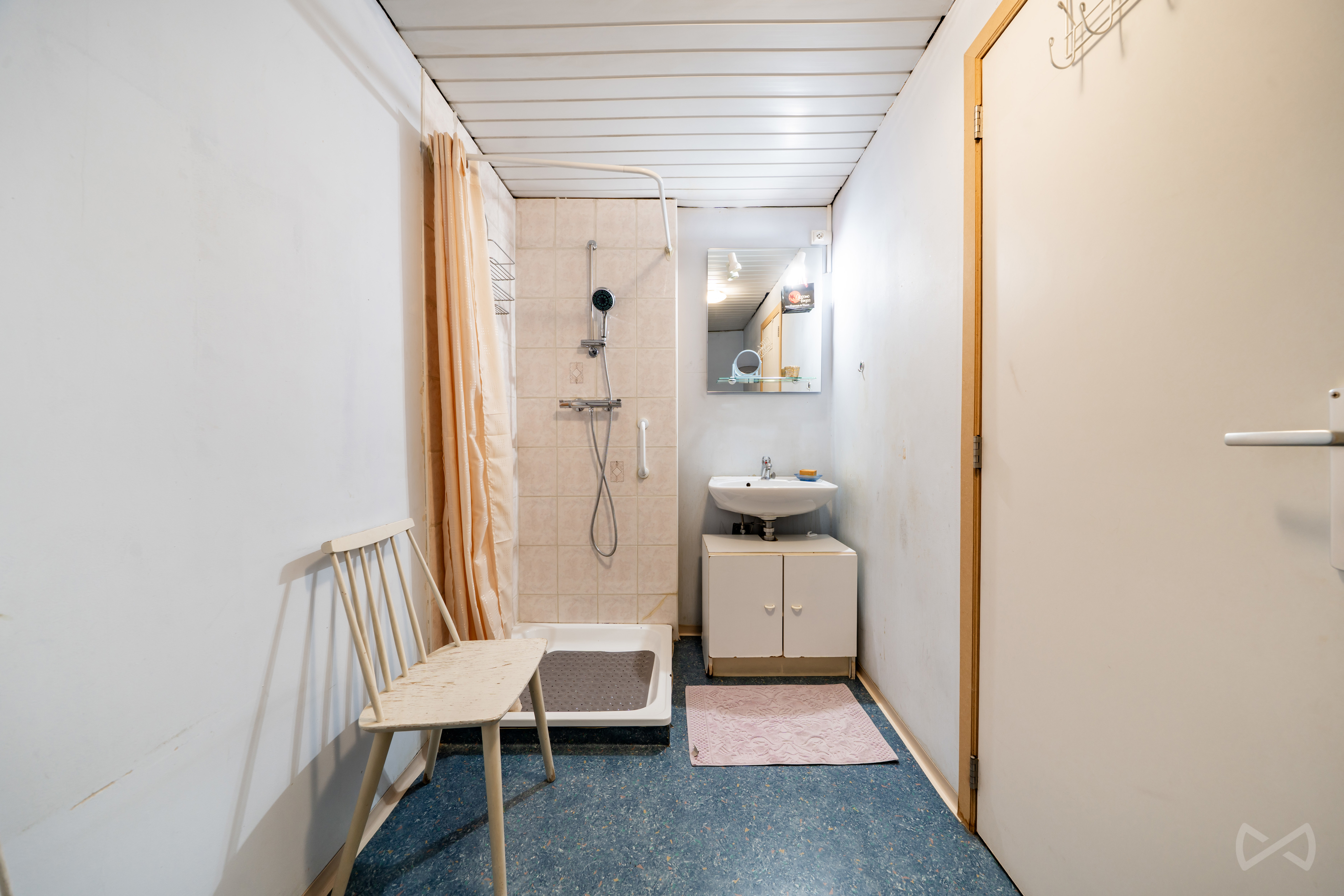 Photo 2 sur 4 pour Maison de deux chambres à Mont-sur-marchienne