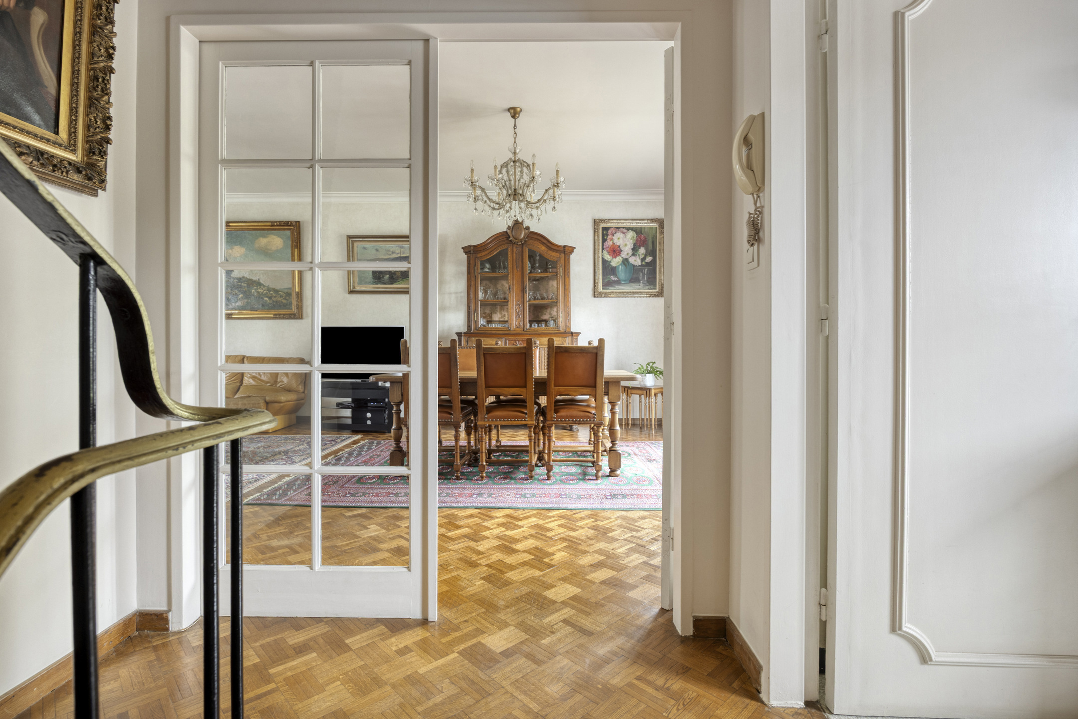 Foto 1 van 4 van Villa met drie slaapkamers in Berchem-Sainte-Agathe