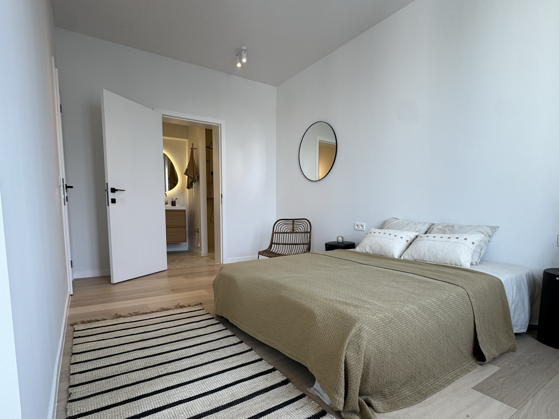 Picture 1 of 4 for Duplex with five bedrooms in Laeken